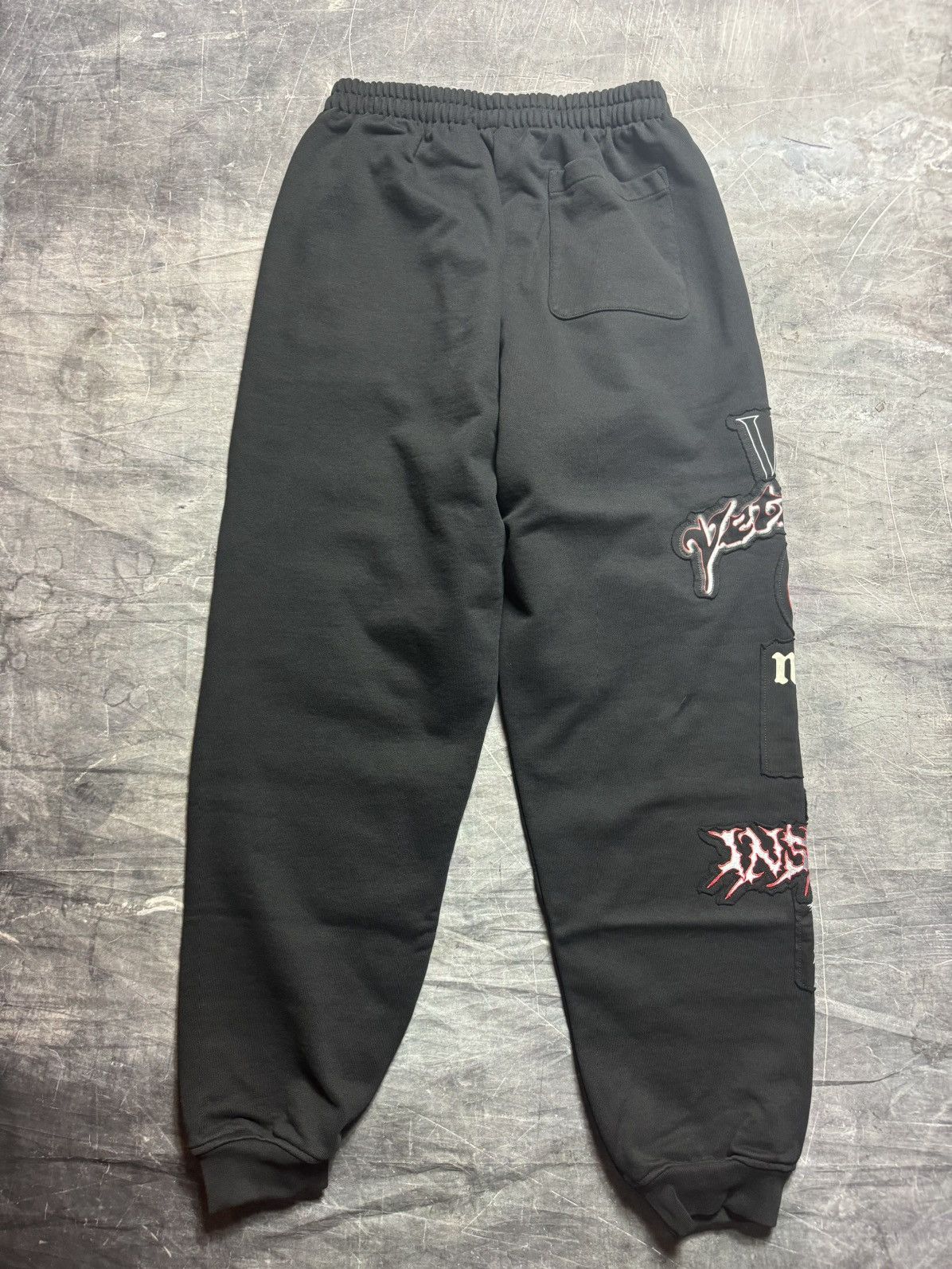Vetements Vetements Metal Patchwork Sweatpants in Black Size US 34 / EU 50 - 2 Thumbnail