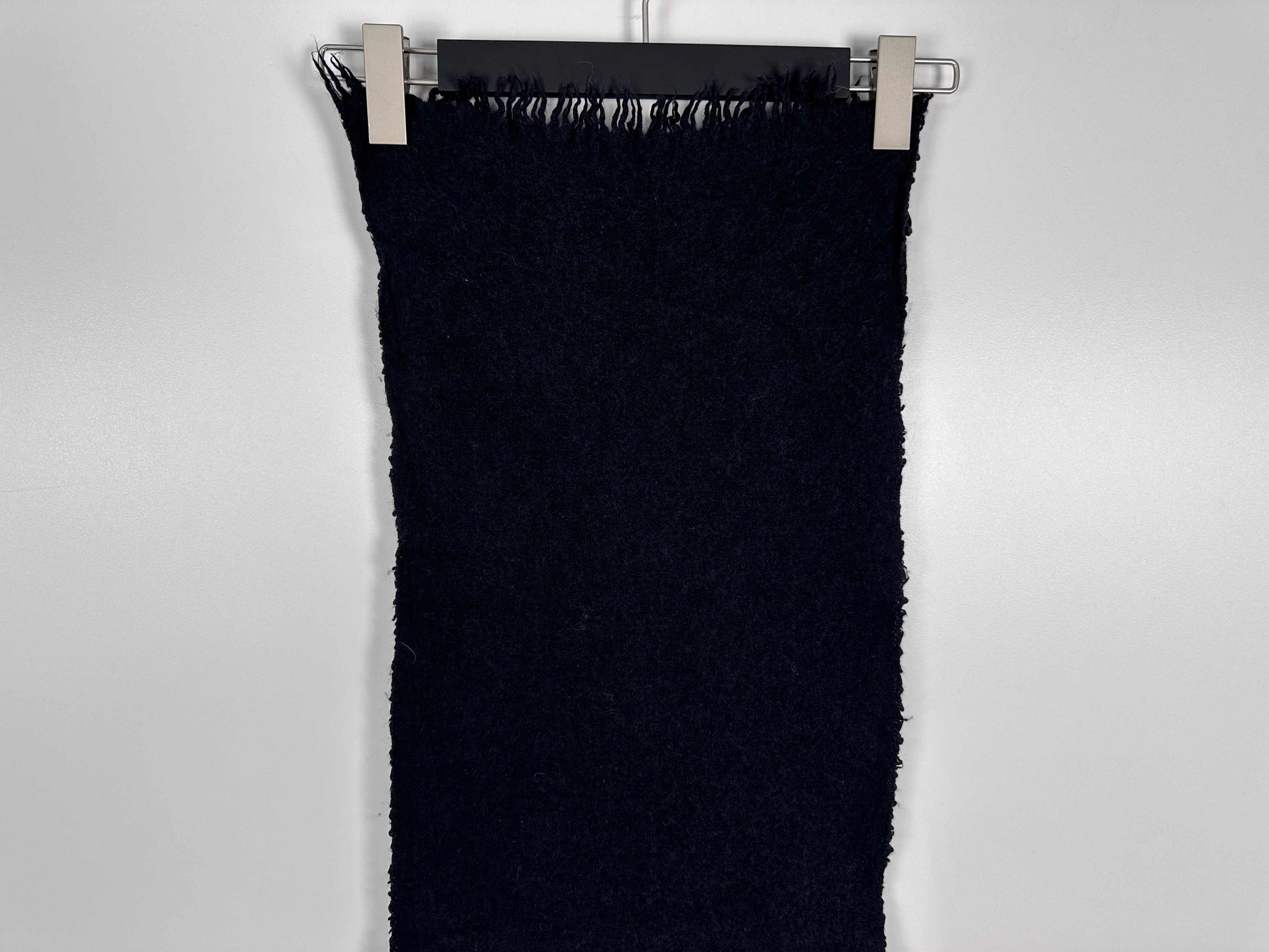 Grailed × Gucci GUCCI LOGO WOOL BLACK SCARF Size ONE SIZE - 6 Thumbnail
