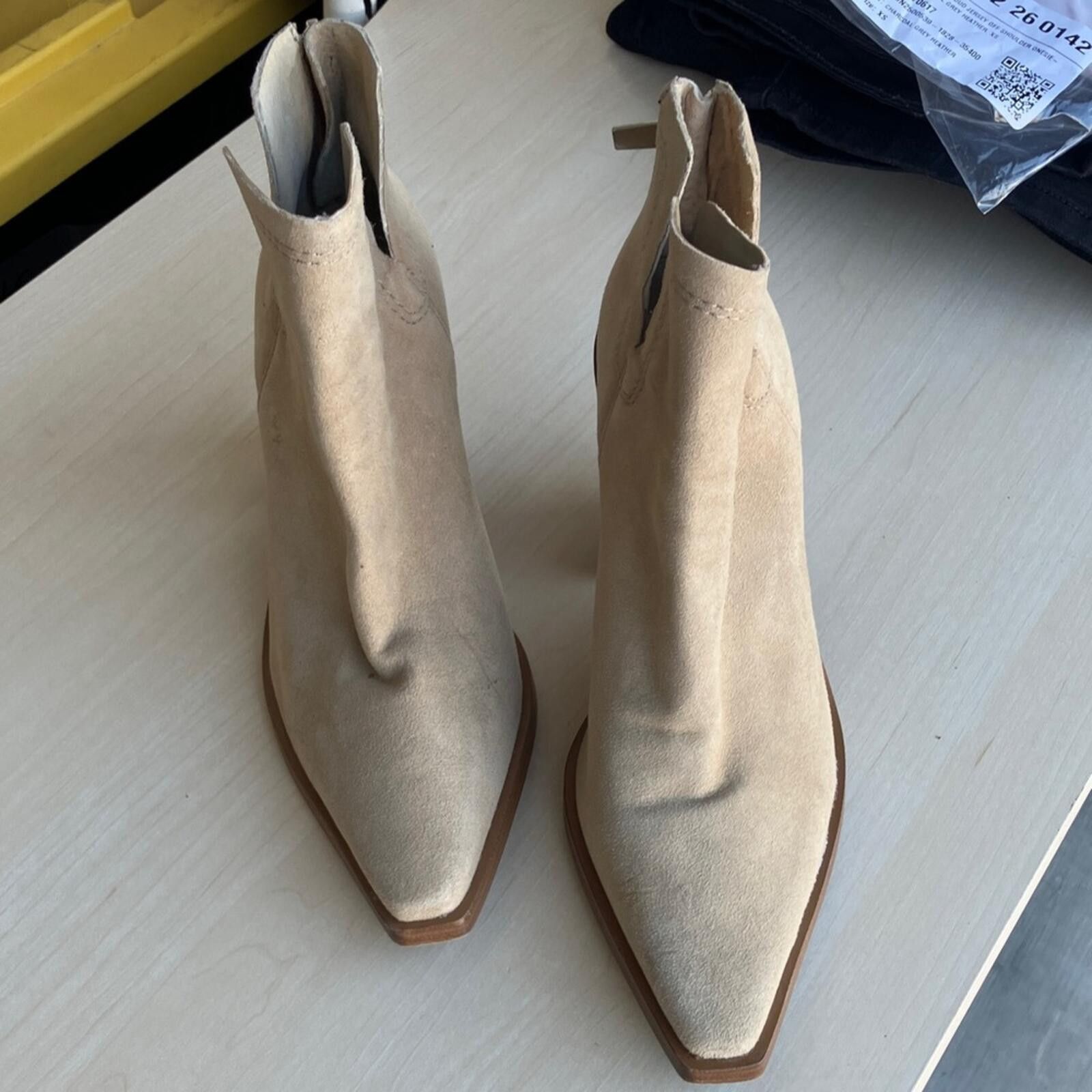 Other Elegant Beige Ankle Booties Size US 5.5 / IT 35.5 - 1 Thumbnail