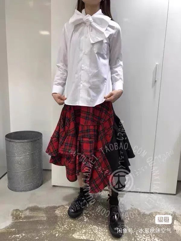 Comme des Garcons Comme Des Garcons size M Red and Black Plaid Asymmetrical Size 22" - 6 Thumbnail