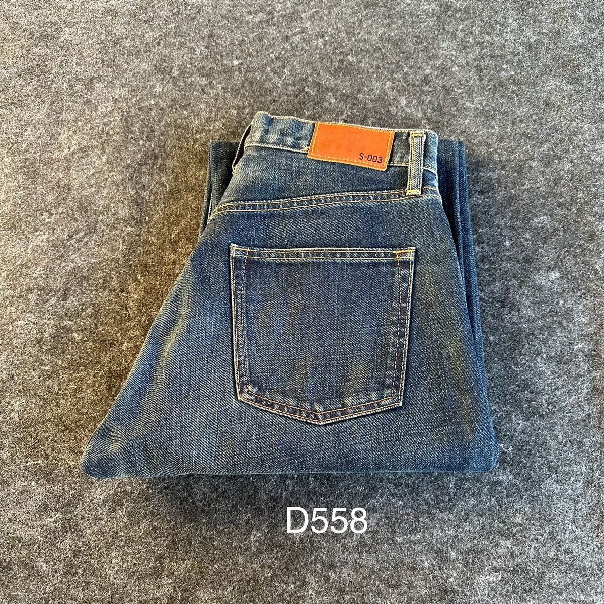 Jun Takahashi Vintage Uniqlo S003 Baggy Denim 30x28 D558 Size US 30 / EU 46 - 15 Thumbnail