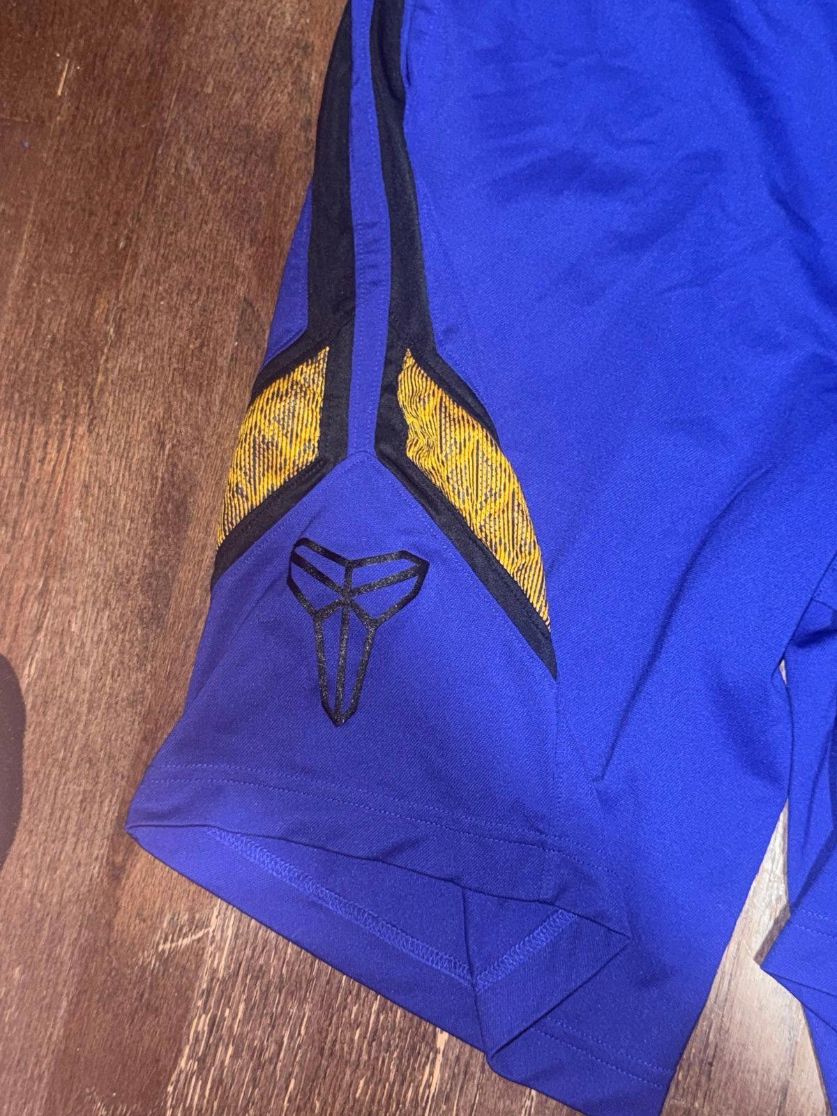 Nike Nike Kobe Bryant Mamba Purple/Gold Mesh Hoop Shorts Sz L Size US 34 / EU 50 - 3 Thumbnail