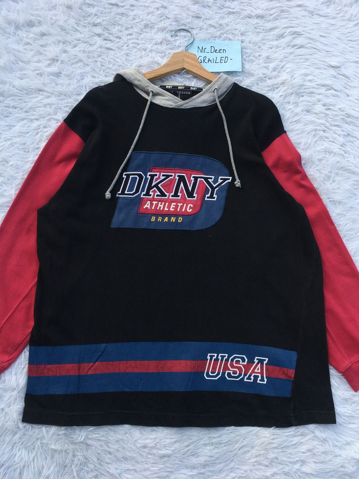 DKNY Vintage DKNY Big Logo Sweater Hoodie Size US M / EU 48-50 / 2 - 5 Thumbnail