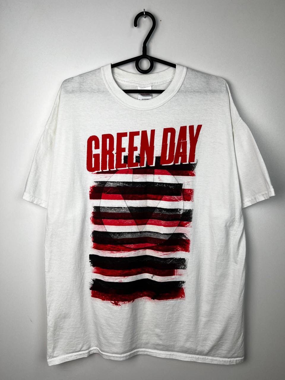 Vintage Green Day 2012 vintage band t-shirts size XL Size US XL / EU 56 / 4 - 1 Thumbnail