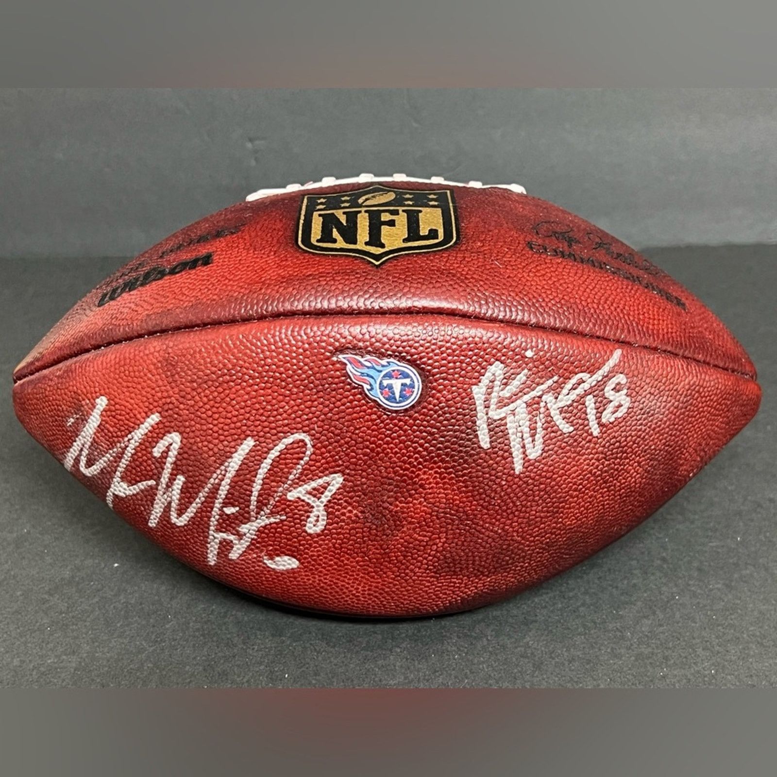 Wilson Autograph Mariota Sharpe Matthews Game Used Football TITANS Size ONE SIZE - 1 Thumbnail