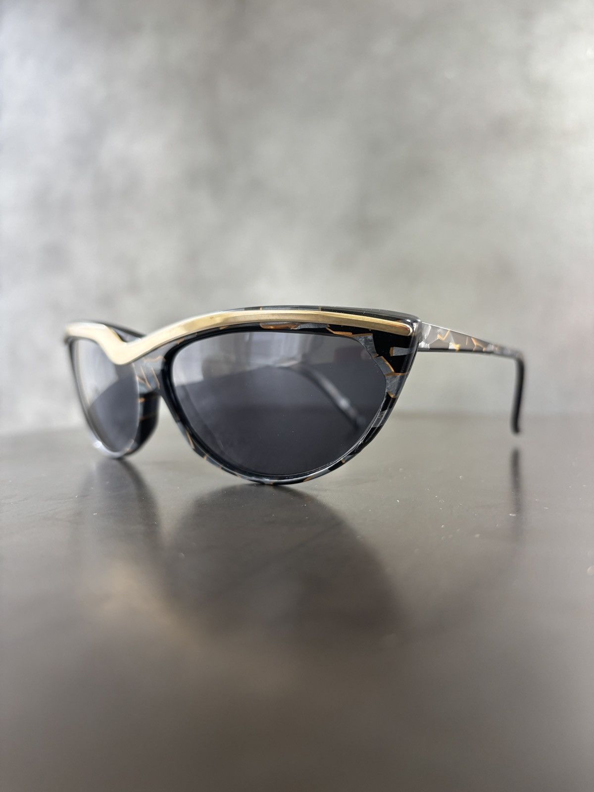 Alain Mikli × Vintage 1980s Alain Mikli Sunglasses Vintage Asymmetrical Marble 098 Size ONE SIZE - 1 Thumbnail