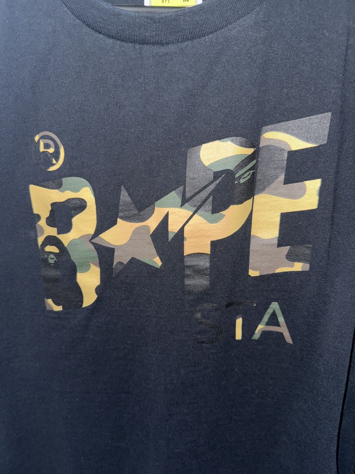 Bape Bape Sta star logo tee in black with green camo Size XS / US 0-2 / IT 36-38 - 2 Thumbnail