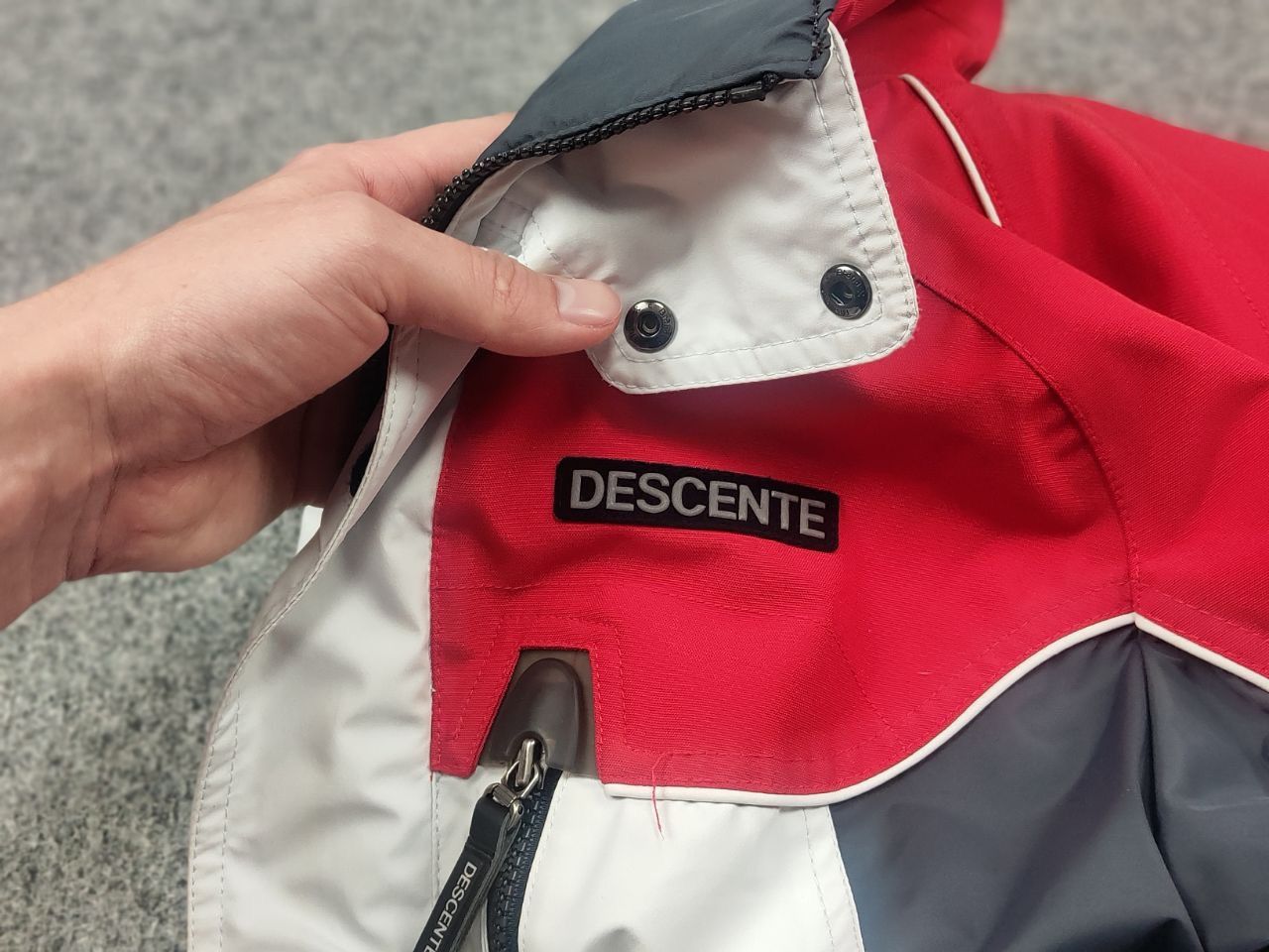 Descente Descente Airdrive Ski Zip insulated Jacket combined red Size US M / EU 48-50 / 2 - 15 Thumbnail