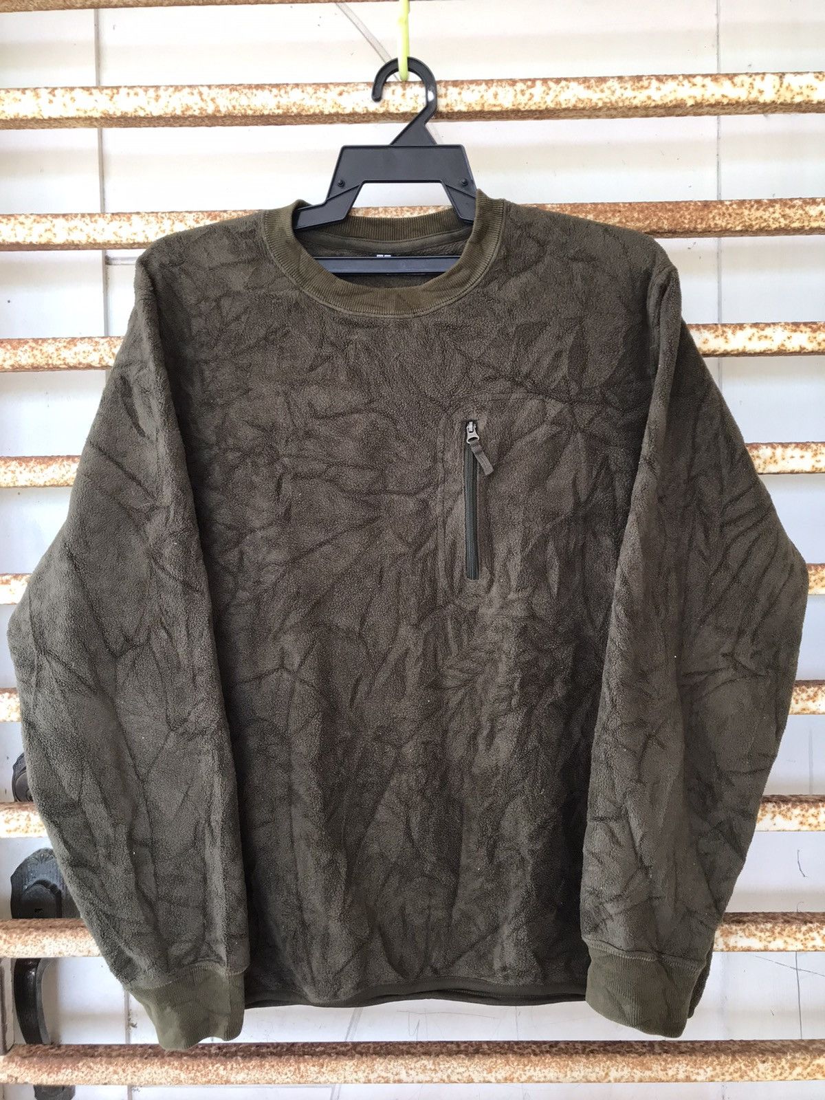 Japanese Brand × Uniqlo Vintage Uniqlo Fleece Sherpa Sweater Deep Pile Retro Size US M / EU 48-50 / 2 - 2 Thumbnail