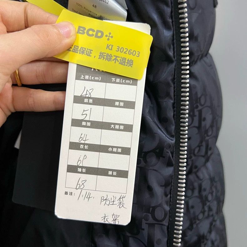 Dior Dior Black full-print old flower down jacket 2502-Nextarrow Size US M / EU 48-50 / 2 - 6 Thumbnail