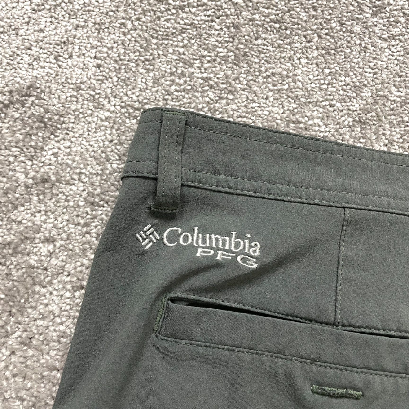 Vintage Columbia PFG Chino Cargo Shorts Mens 42x10 Gray Stretch Active Outdoor Fishing Size US 40 / EU 56 - 3 Thumbnail