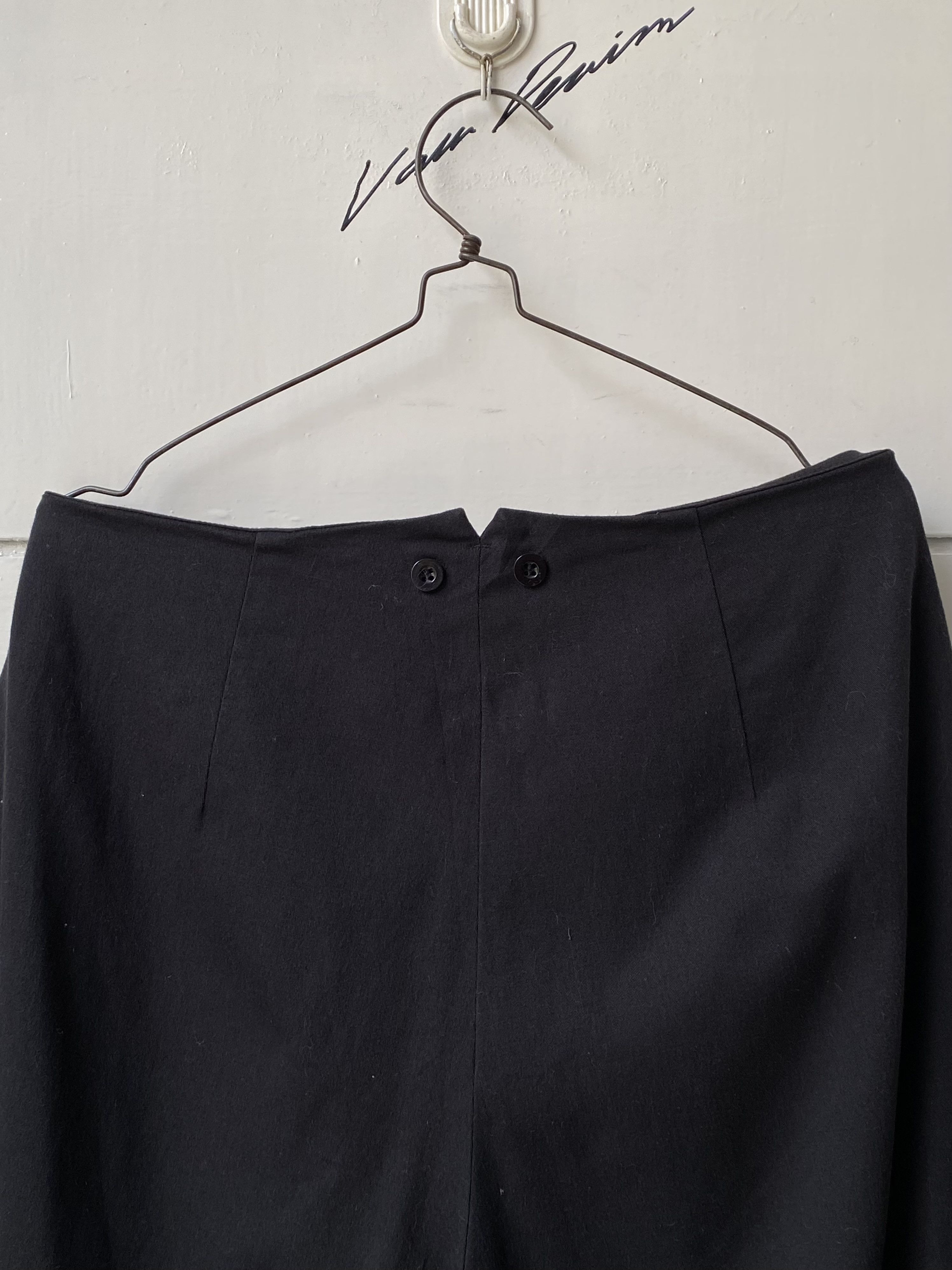 Yohji Yamamoto Yohji Yamamoto ROBYN Black Long Pants Size US 34 / EU 50 - 12 Thumbnail