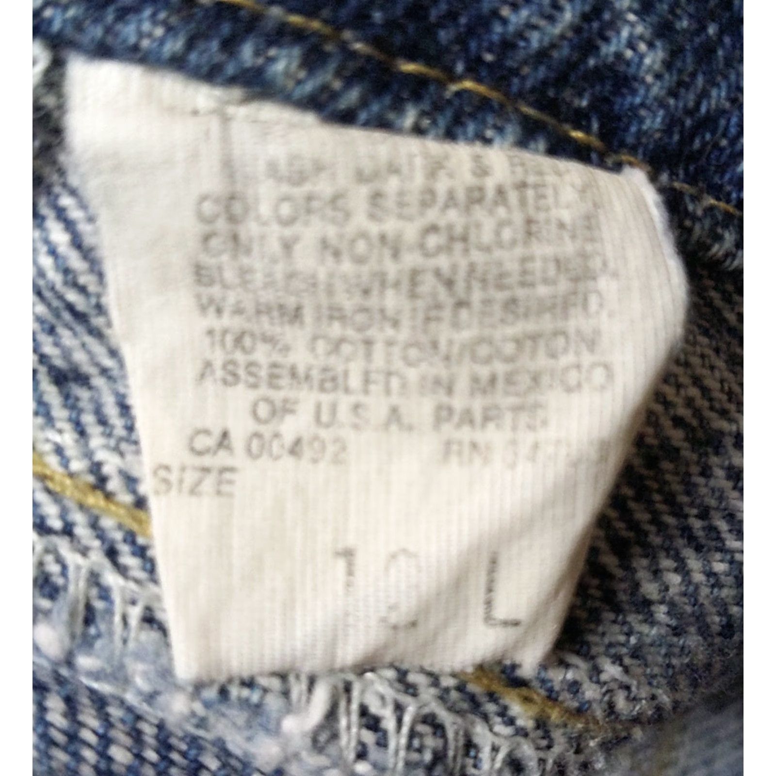 Lee VINTAGE Lee Jeans Stone Washed 18 Medium Womens 28x31 Denim Grunge Made in USA 1980s Size 40" / US 18 - 6 Thumbnail
