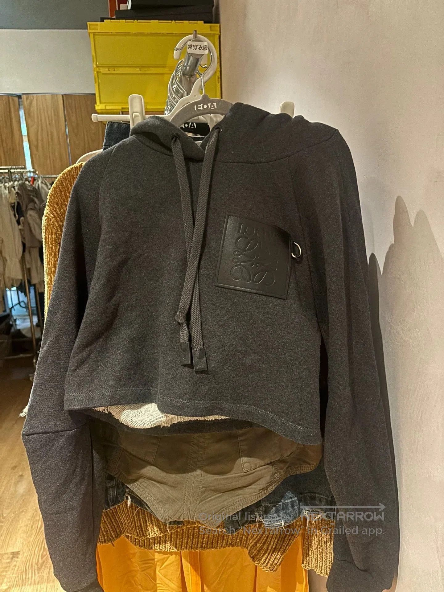 Loewe LOEWE Leather Patch Cropped Hoodie. Size US M / EU 48-50 / 2 - 2 Thumbnail