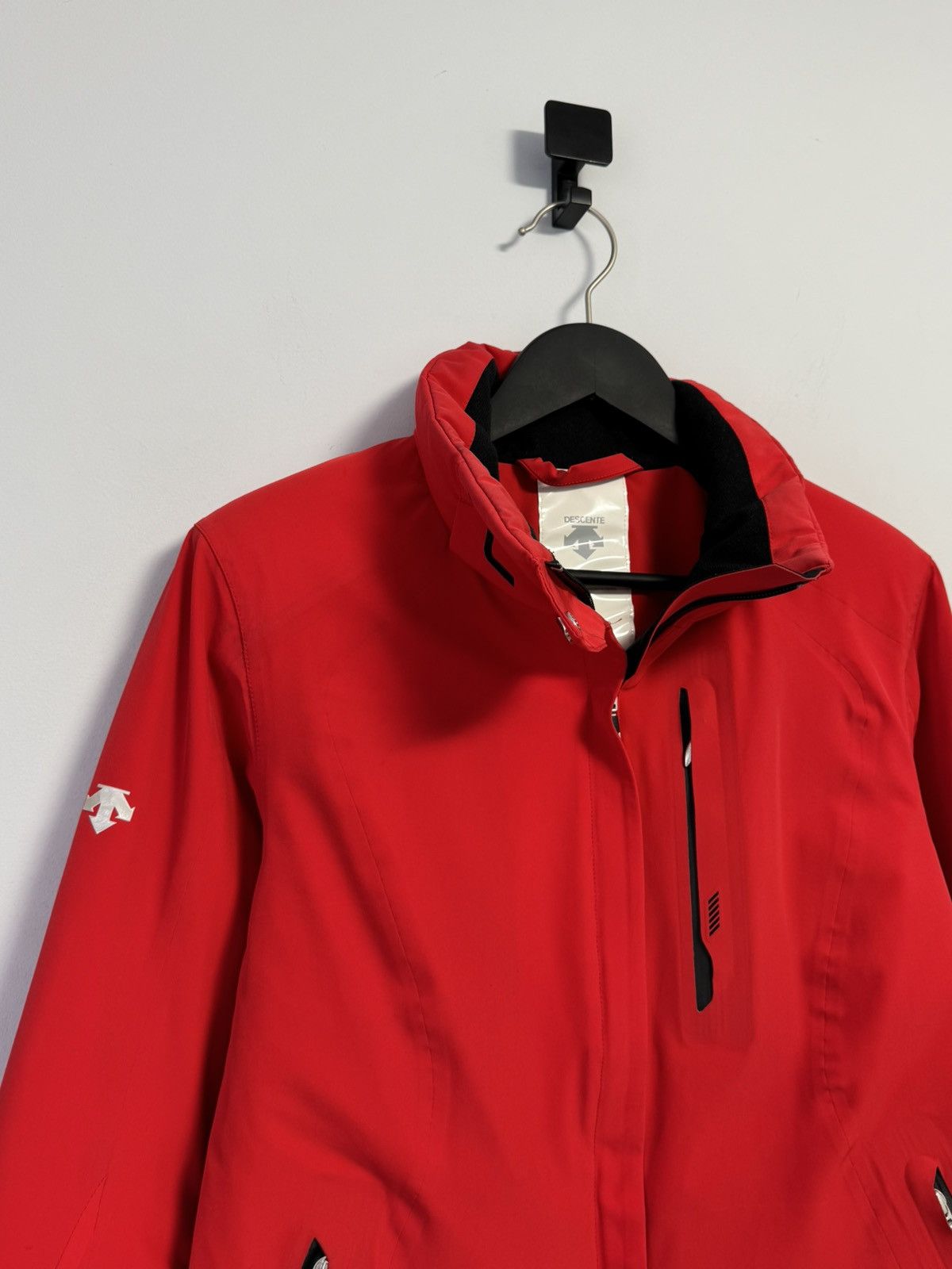 Descente Descente Ski Jacket Red Heat Course Hooded Insulated Snow Size M / US 6-8 / IT 42-44 - 2 Thumbnail
