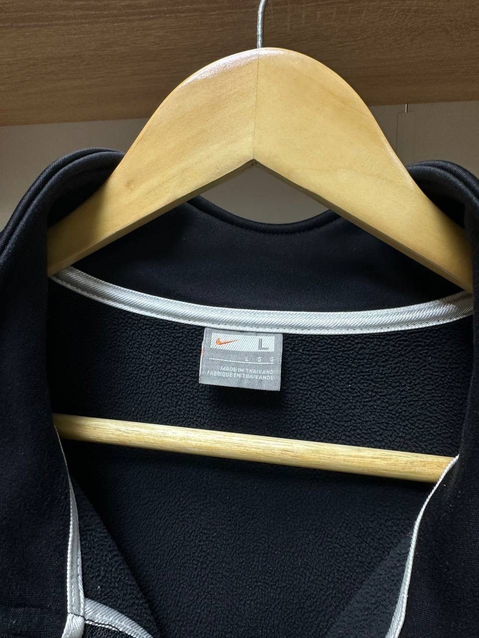 Nike × Nike ACG × Vintage Vintage Nike Black Full Zip Hoodie Size US L / EU 52-54 / 3 - 10 Thumbnail