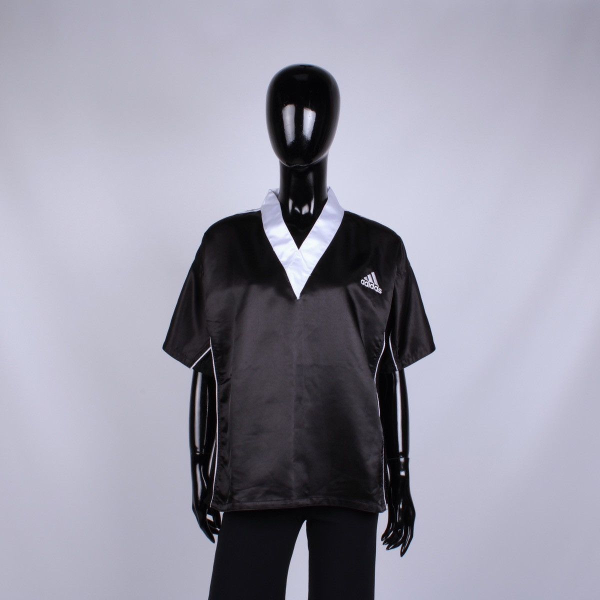 Adidas × Vintage ADIDAS Vintage Japan Style Polyester T-Shirt Jersey Karate Size M / US 6-8 / IT 42-44 - 2 Thumbnail