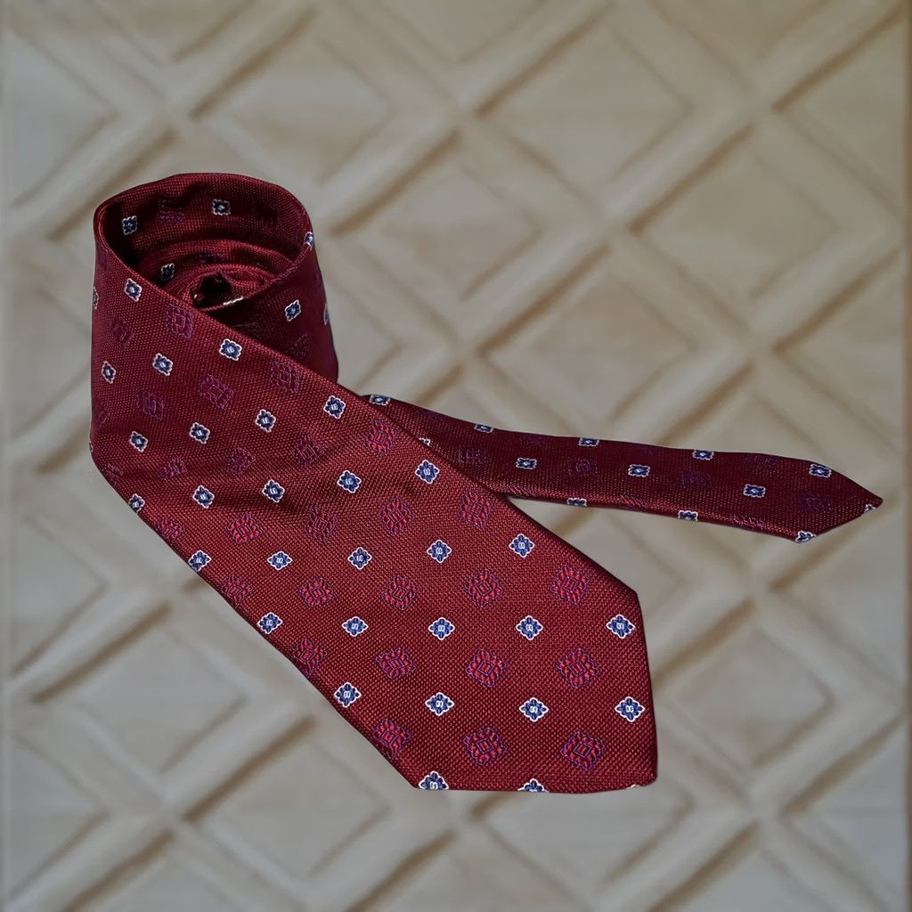 Brooks Brothers Brooks Brothers Geometric Medallion Silk Necktie Mens Red Burgundy Pattern Tie Size ONE SIZE - 1 Thumbnail