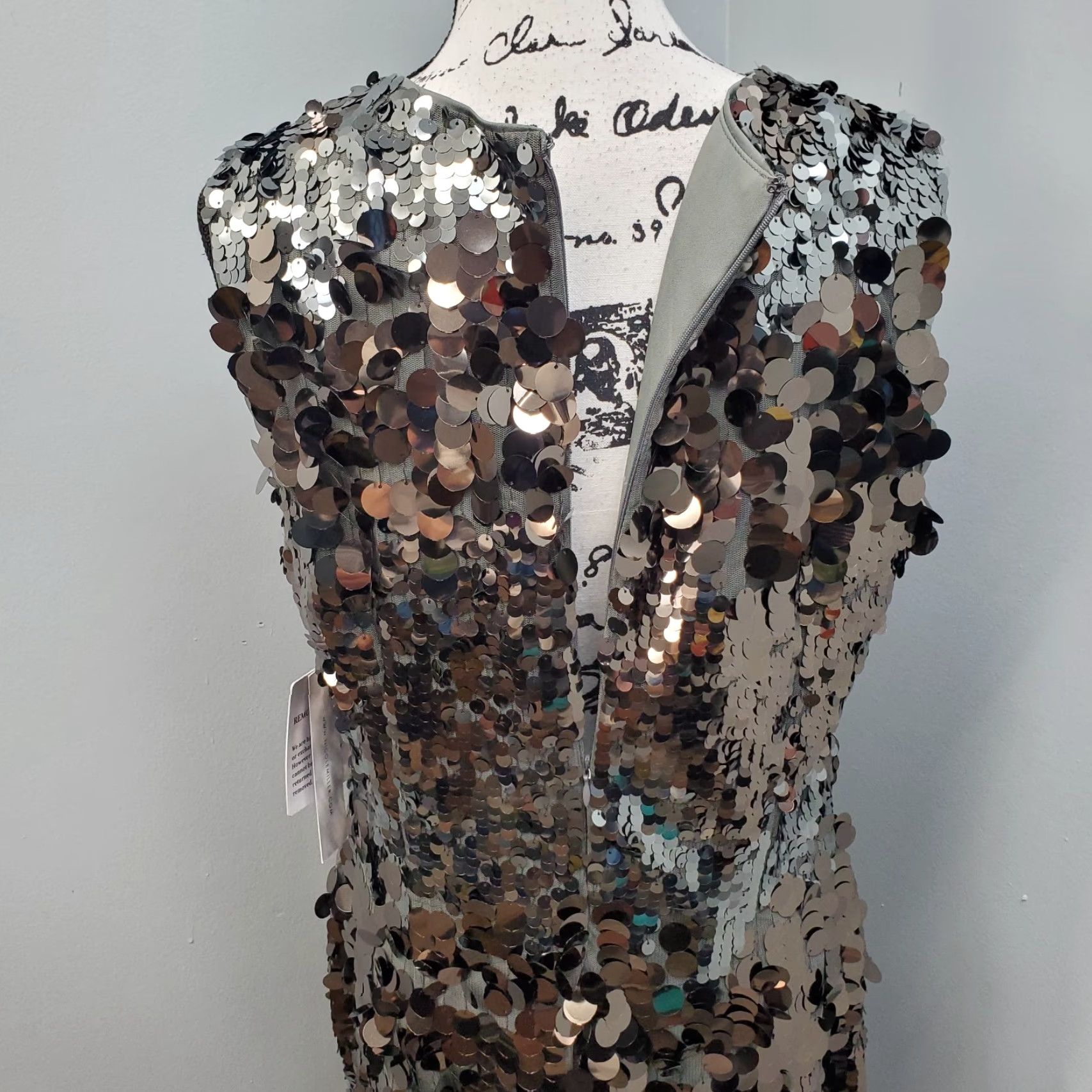 Nicole Miller Nicole Miller NY Sequin Shift Dress Women 16 Black Sleeveless Sleeveless Back Zip Knee Length Casual Party/ Cocktail Shimmer Vintage No Size XXL / US 16-18 / IT 52-54 - 6 Thumbnail