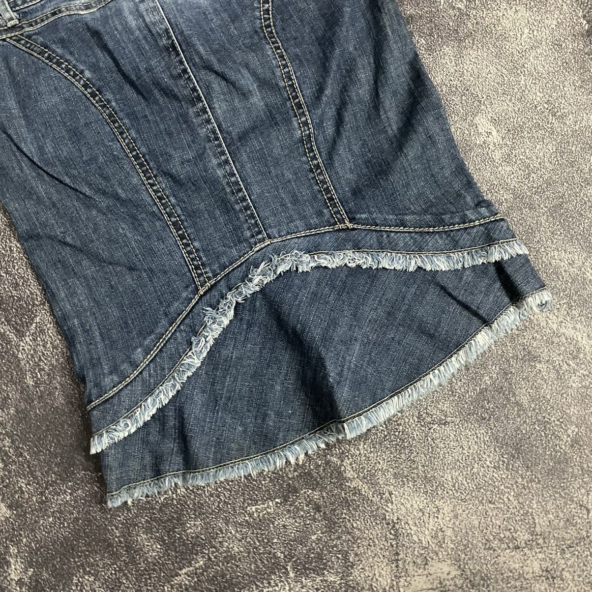 Burberry × If Six Was Nine × Vintage Vintage burberry denim skirt Size 30" / US 8 / IT 44 - 4 Thumbnail