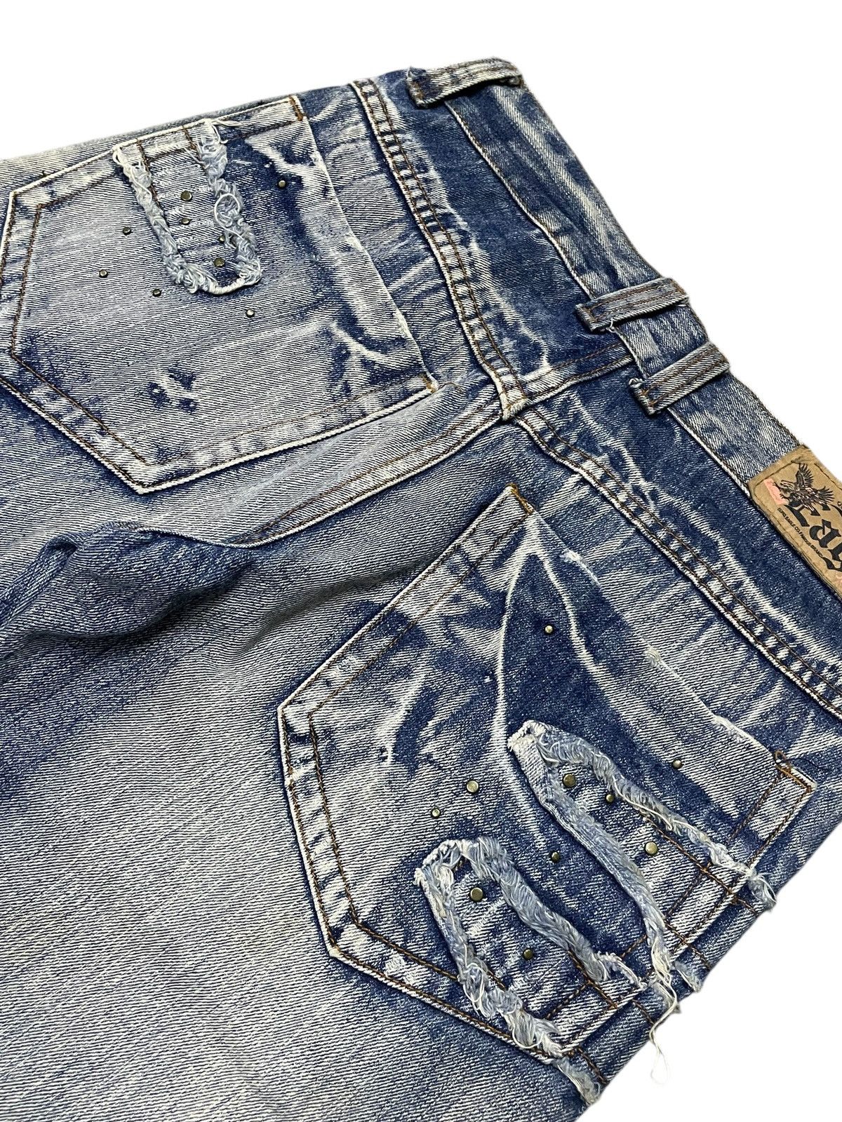 In The Attic × Japanese Brand × semanticdesign Euro Eagle Jeans Studded Claw Mark Distressed Loose Jeans Size US 30 / EU 46 - 17 Thumbnail