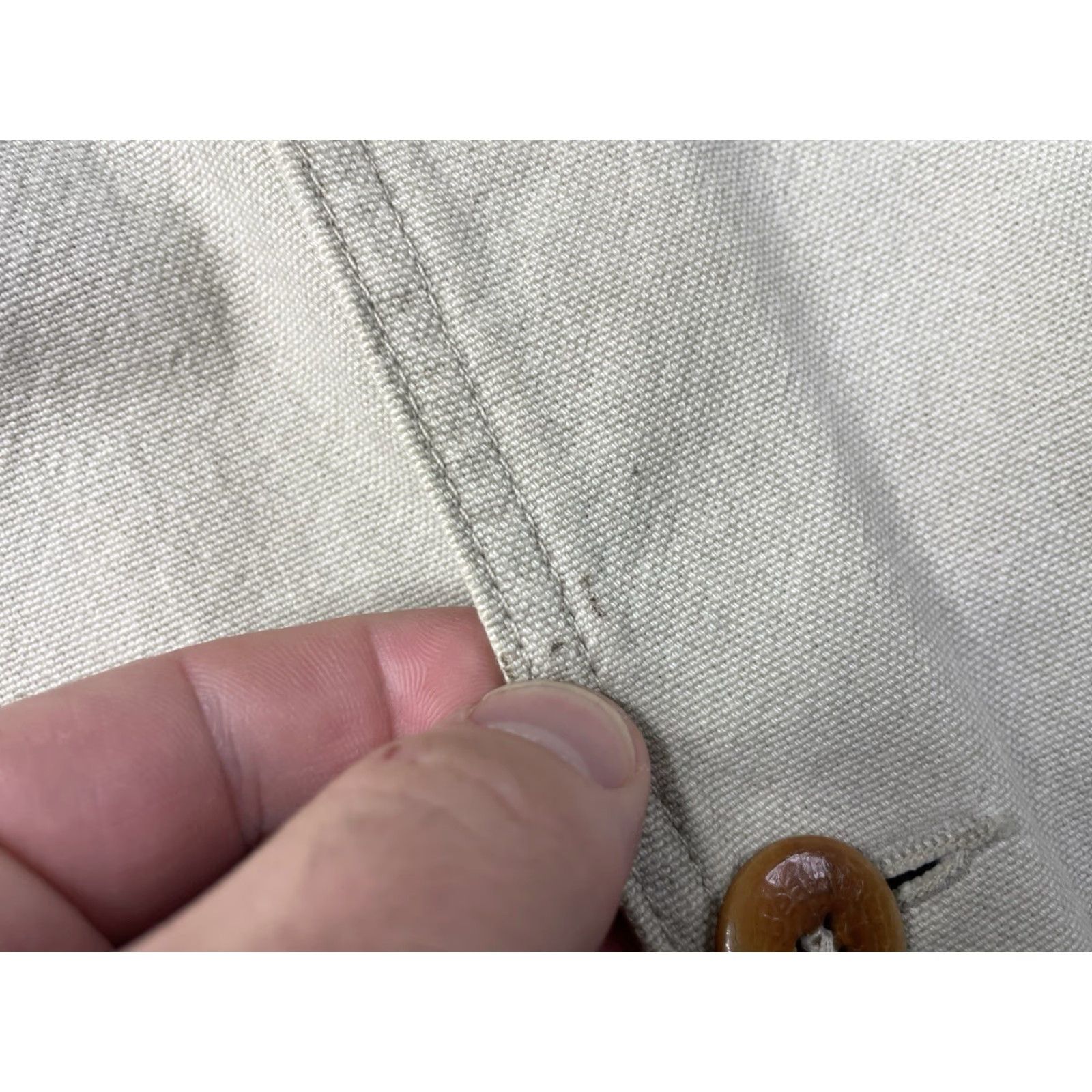 Vintage VINTAGE L.L. Bean Barn Chore Hunting Field Jacket Coat Flannel Liner Size Large Men Jacket Beige 90s American Size US L / EU 52-54 / 3 - 5 Thumbnail