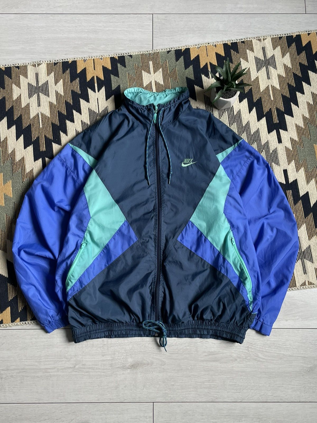 Vintage Vintage 90’s Nike Nylon Y2K Jacket Size US L / EU 52-54 / 3 - 1 Thumbnail