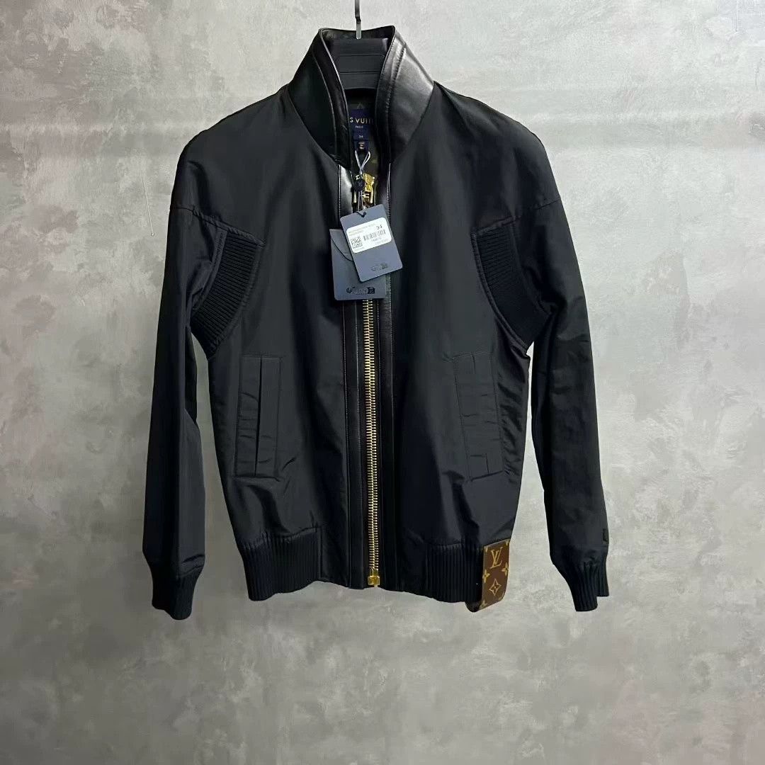Louis Vuitton Louis Vuitton Black Leather Detail Jacket Size US M / EU 48-50 / 2 - 1 Thumbnail