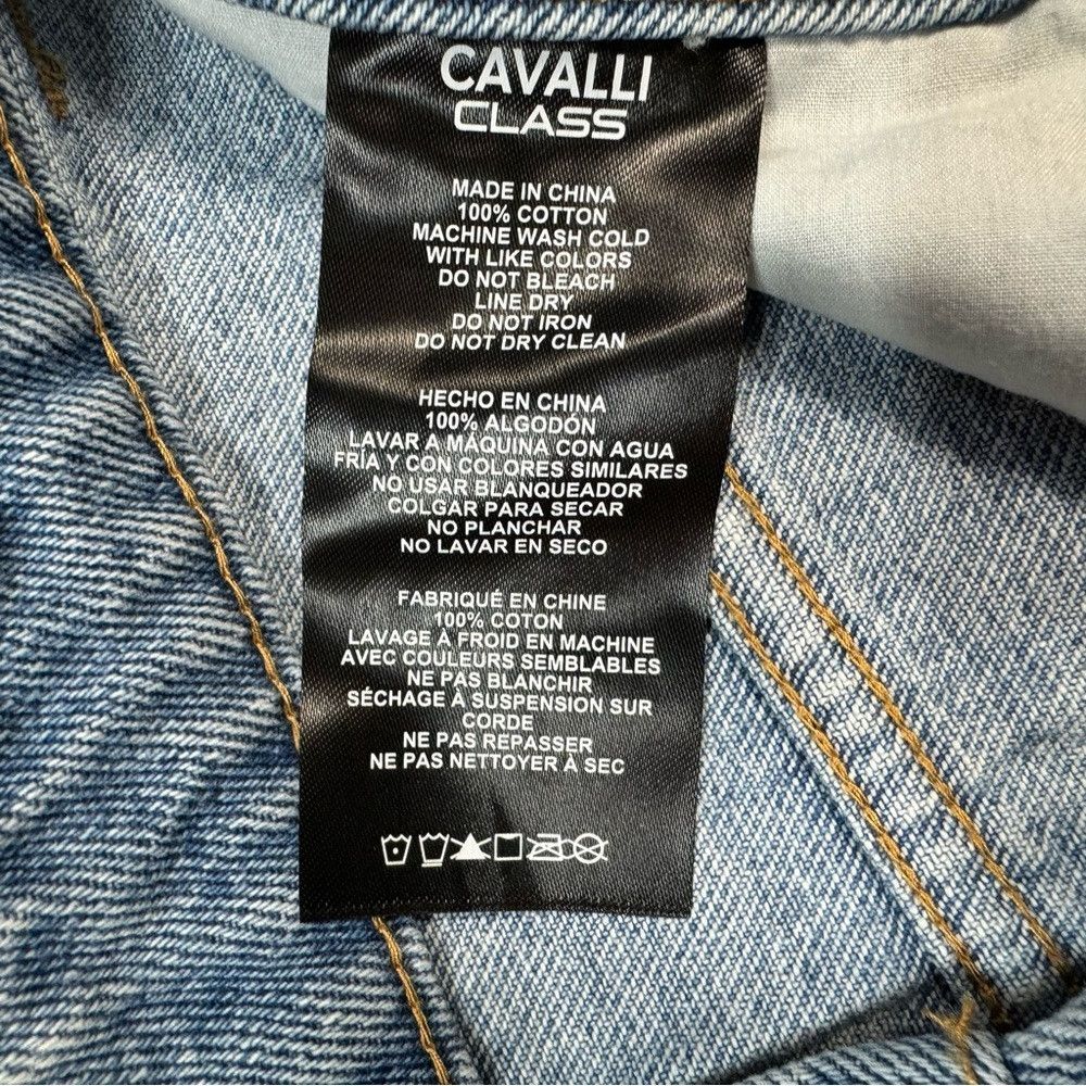 Cavalli Class NWT New $250 Cavalli Class Frayed Hem Denim Shorts Size 27' Size 27" / US 4 / IT 40 - 5 Thumbnail