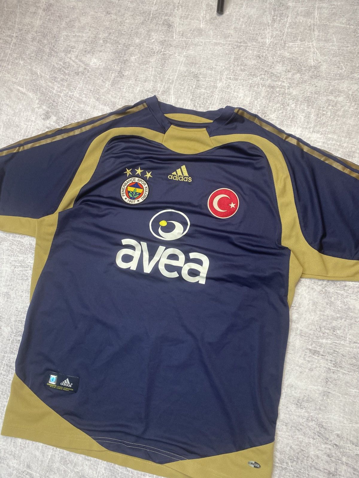 Adidas Adidas Fenerbahçe vintage football soccer jersey Size US L / EU 52-54 / 3 - 2 Thumbnail