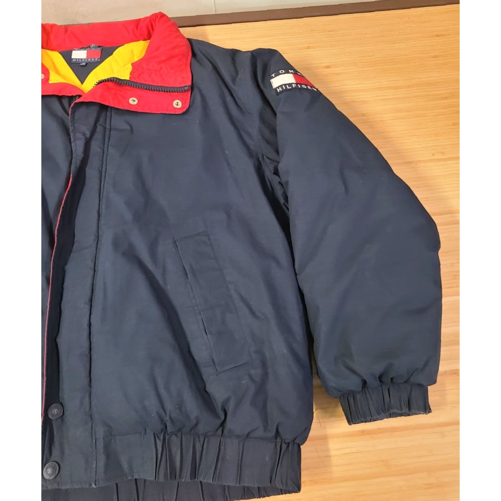 Tommy Hilfiger VINTAGE Tommy Hilfiger Coat Puffer XL Men Blue Down Zip Full Zip Embroidered Logo OS All Seasons Winter Size US XL / EU 56 / 4 - 2 Thumbnail