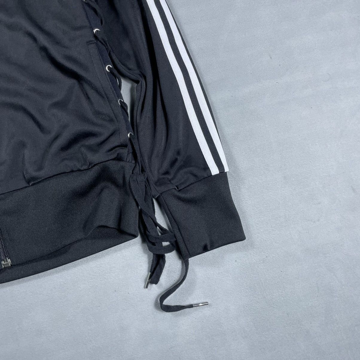 Adidas × Jeremy Scott ADIDAS JEREMY SCOTT LACE UP ZIP JACKET Size M / US 6-8 / IT 42-44 - 2 Thumbnail