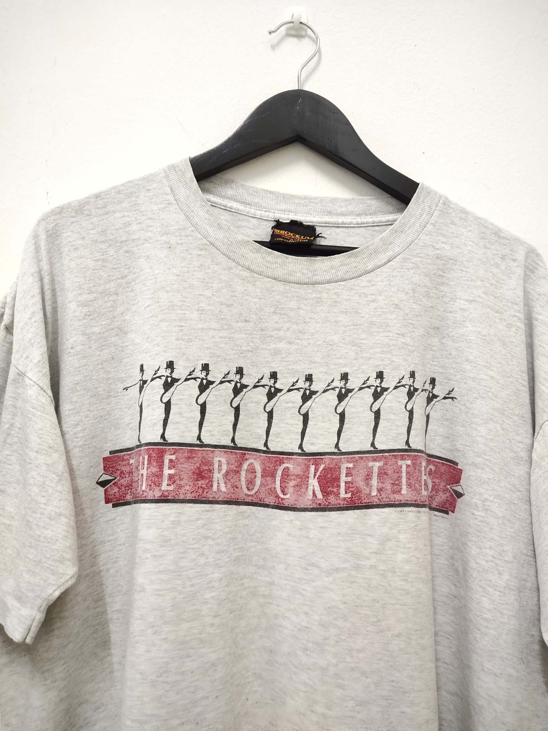 Band Tees Vintage 1993 The Rockettes dance company Promo tee shirt Size US XL / EU 56 / 4 - 8 Thumbnail