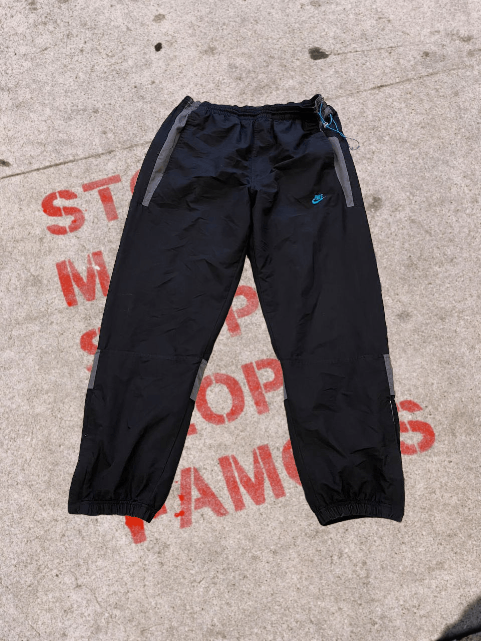 Nike Nike Vintage Track Pants Size US 34 / EU 50 - 1 Thumbnail