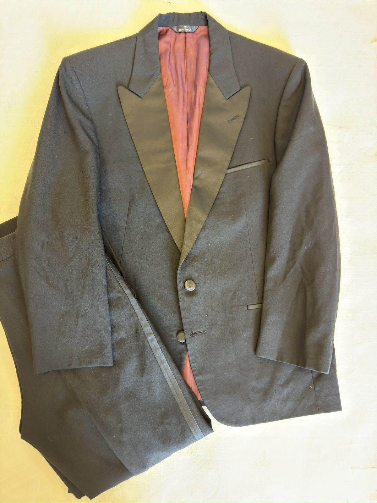Chaps Ralph Lauren × Vintage CHAPS By RALPH LAUREN Vintage Peak Lapel Wool Tuxedo Size 42R - 1 Thumbnail
