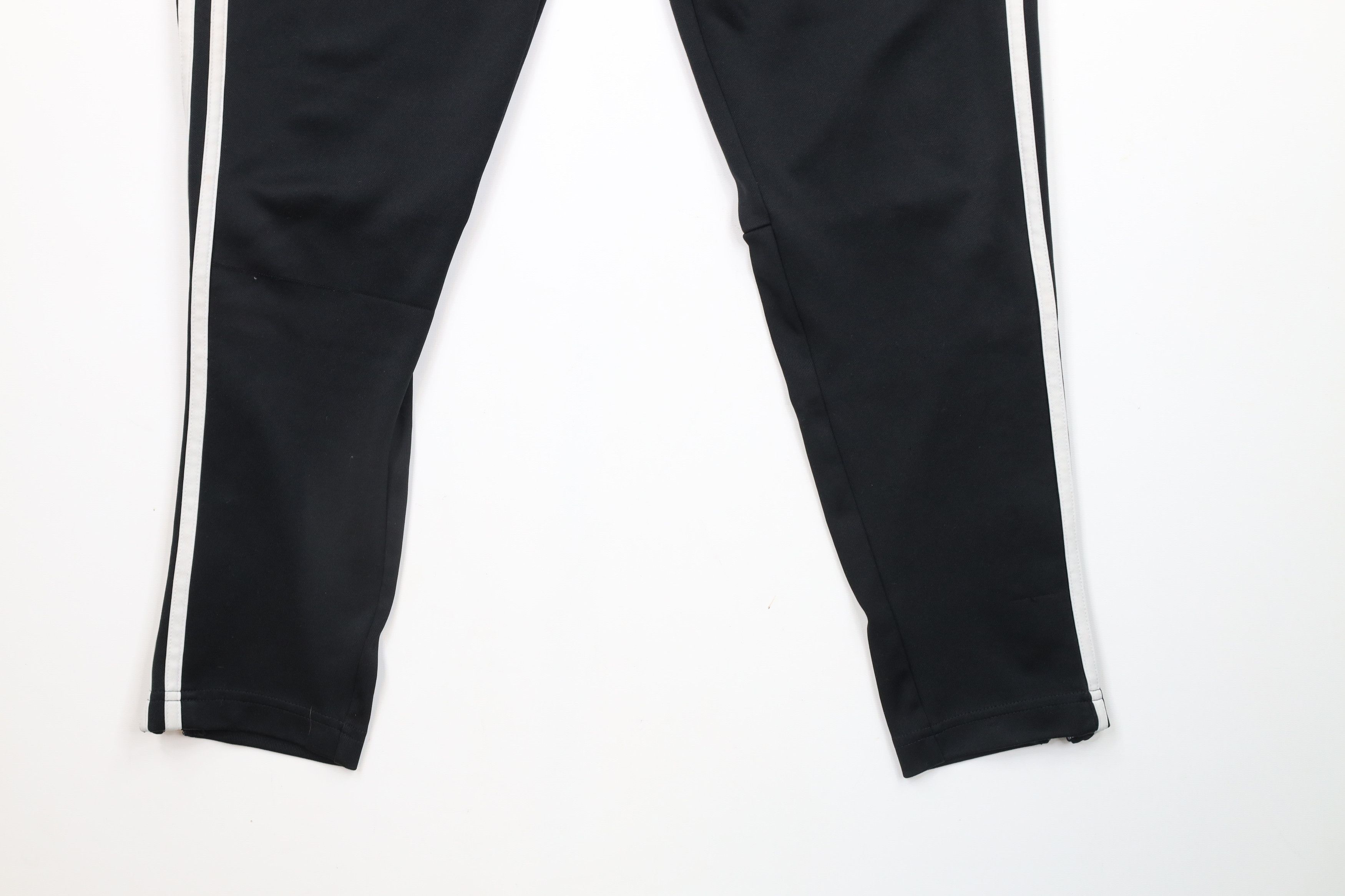 Adidas × Vintage Vintage Adidas Out Striped Tapered Leg Soccer Warm Up Pants Size US 34 / EU 50 - 4 Thumbnail