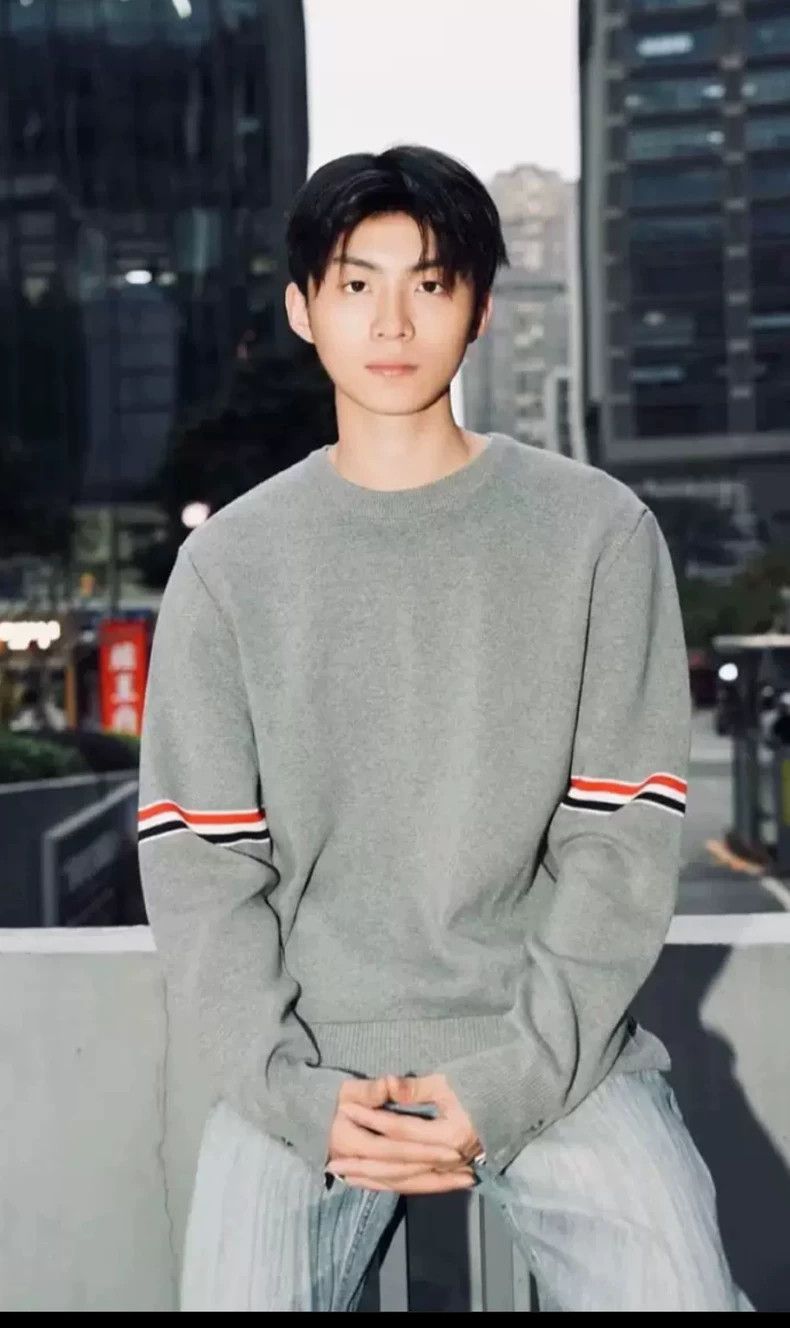 Thom Browne Thom Browne Autumn/Winter sweater Size US M / EU 48-50 / 2 - 4 Thumbnail