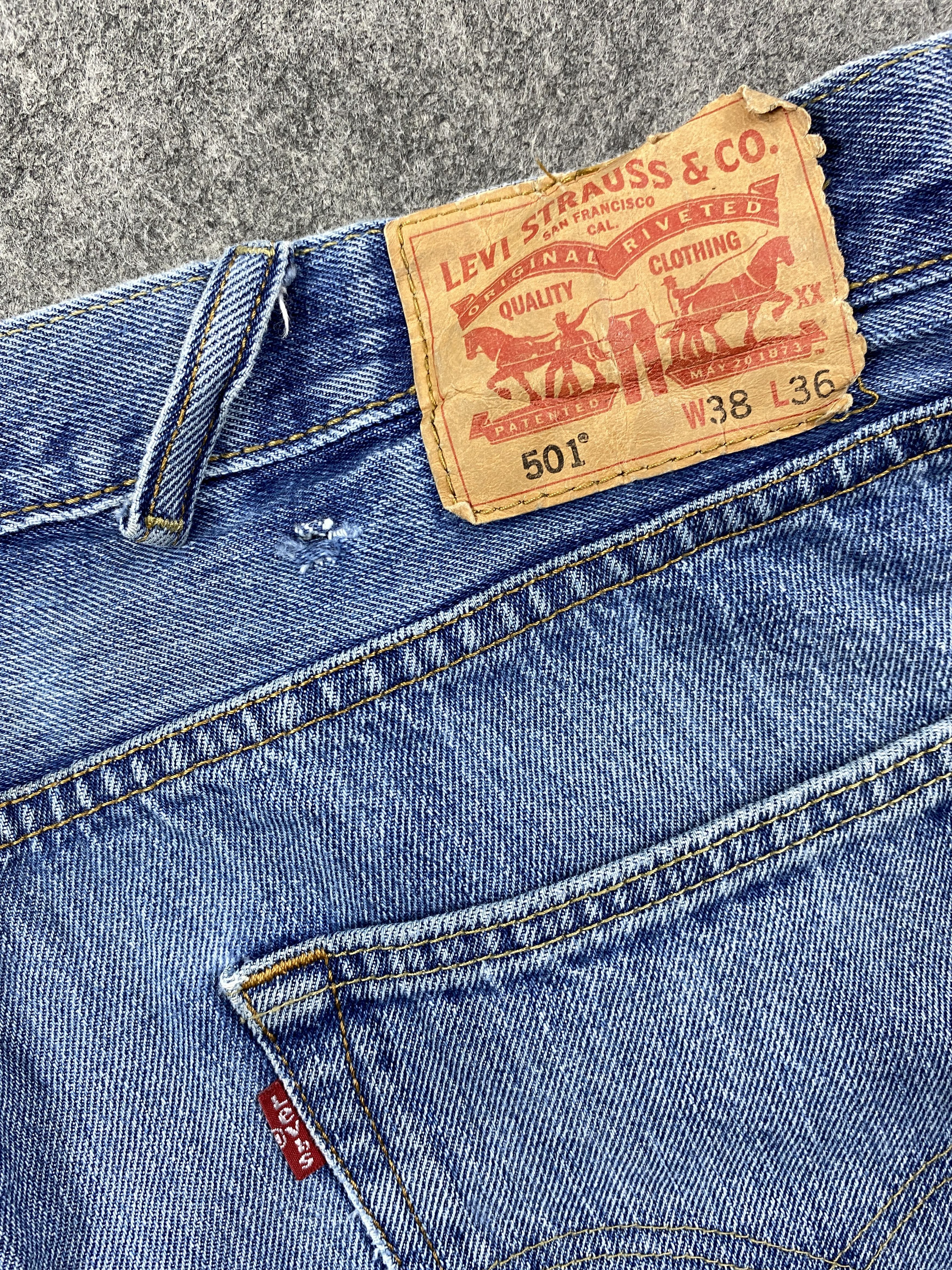 Japanese Brand Mid Blue Vintage Levi's 501 Jeans 38x35 Denim -JN1640 Size US 38 / EU 54 - 10 Thumbnail
