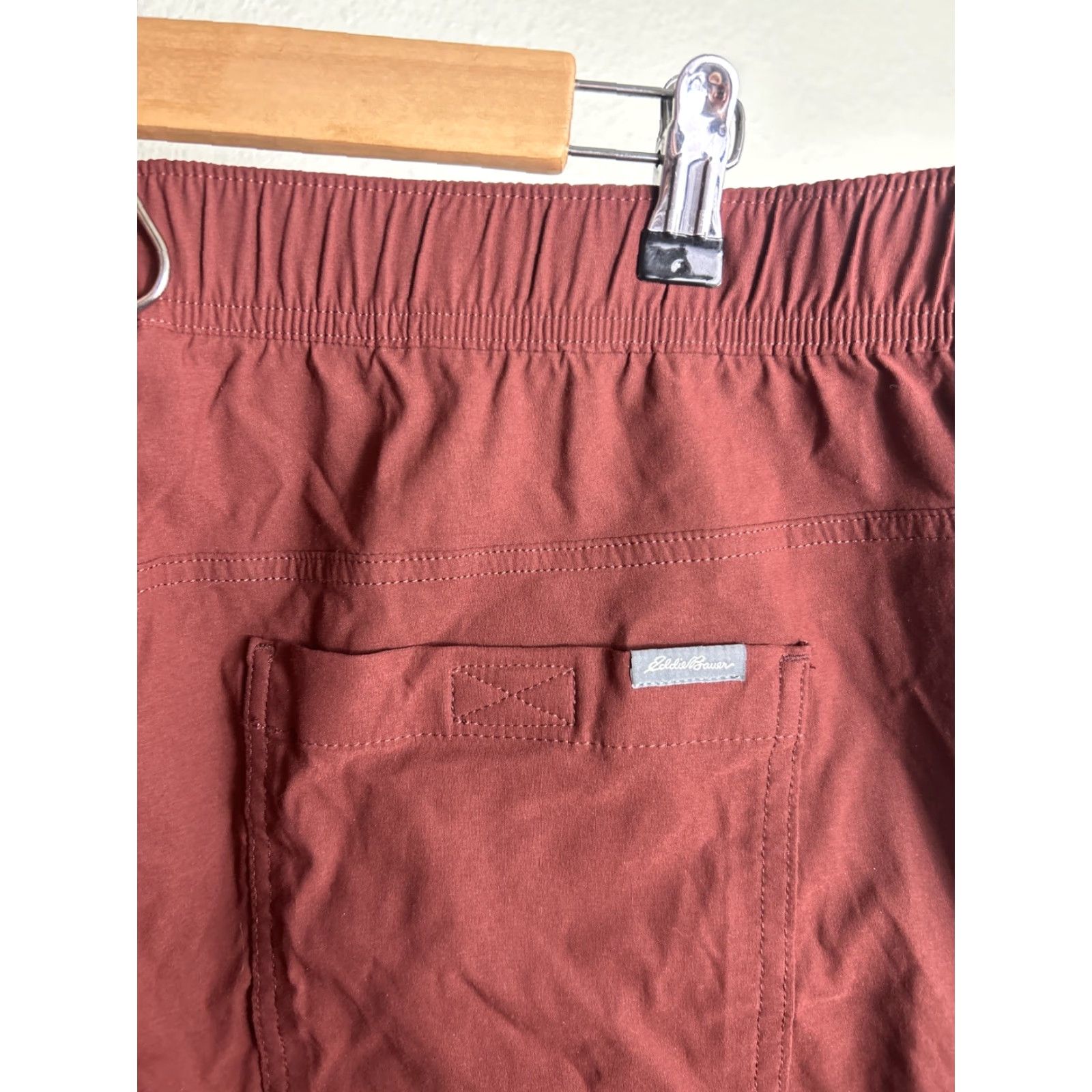 Eddie Bauer VINTAGE Eddie Bauer Mens 2XL Nylon Spandex Cargo Shorts Red Rust Pullon Drawstring Cargo Short Mens Regular Red 2XL Jeans? Size US 39 - 7 Thumbnail