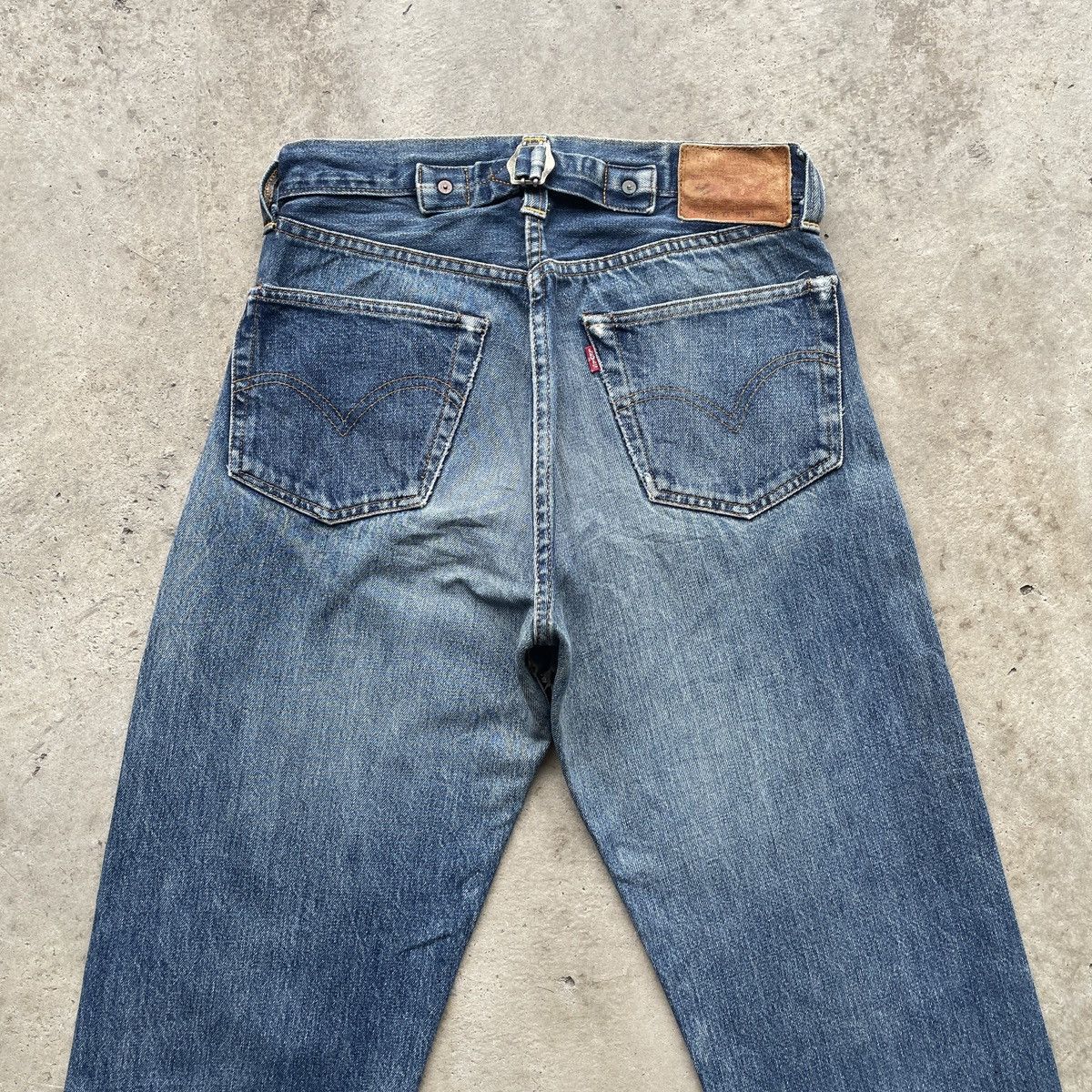 Levi's Vintage Clothing Vintage Levis Big E USA Buckle Faded Selvedge Jeans Pants Size US 28 / EU 44 - 13 Thumbnail