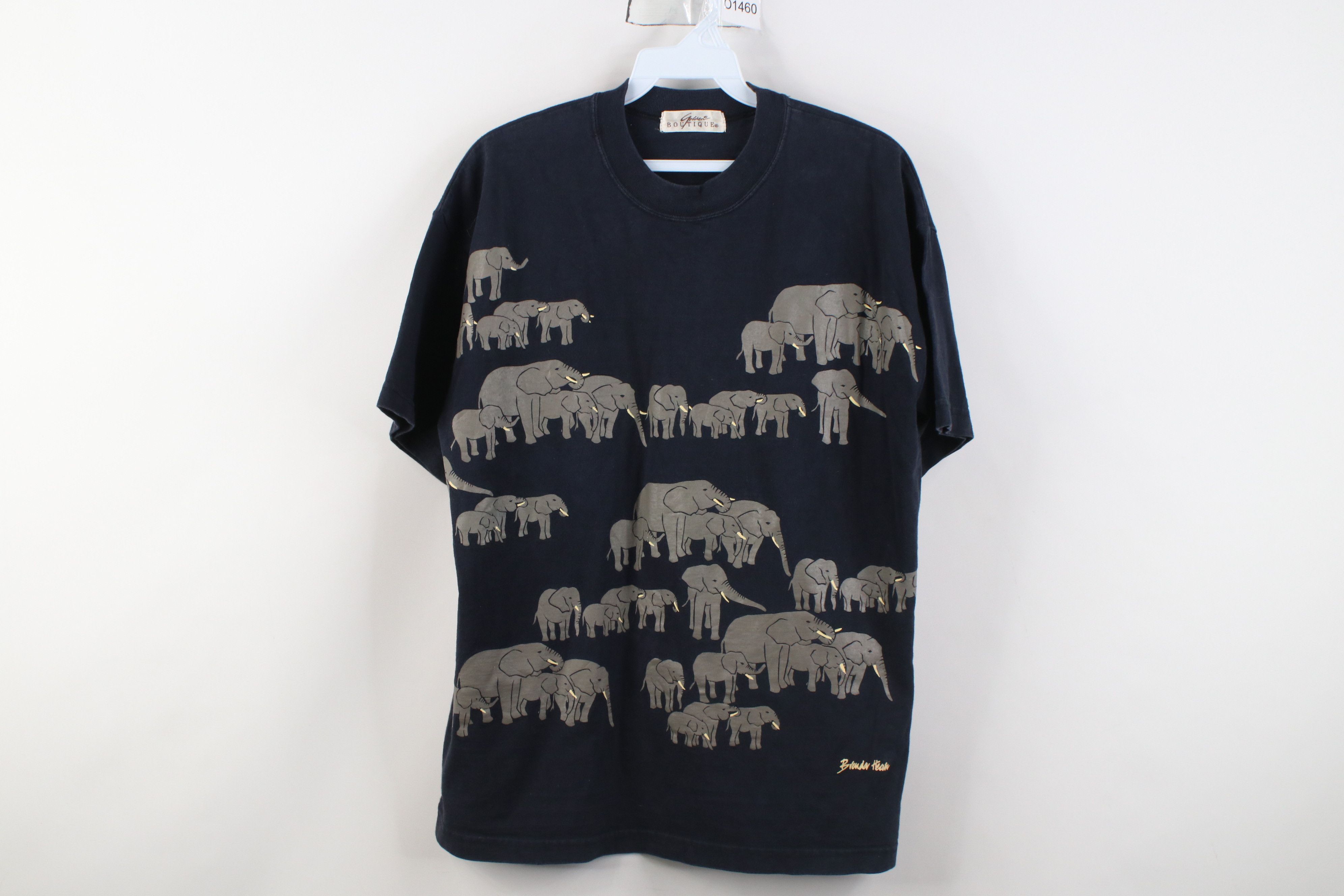 Vintage Vintage 90s Streetwear Safari Elephant All Over T-Shirt Size L / US 10 / IT 46 - 1 Thumbnail