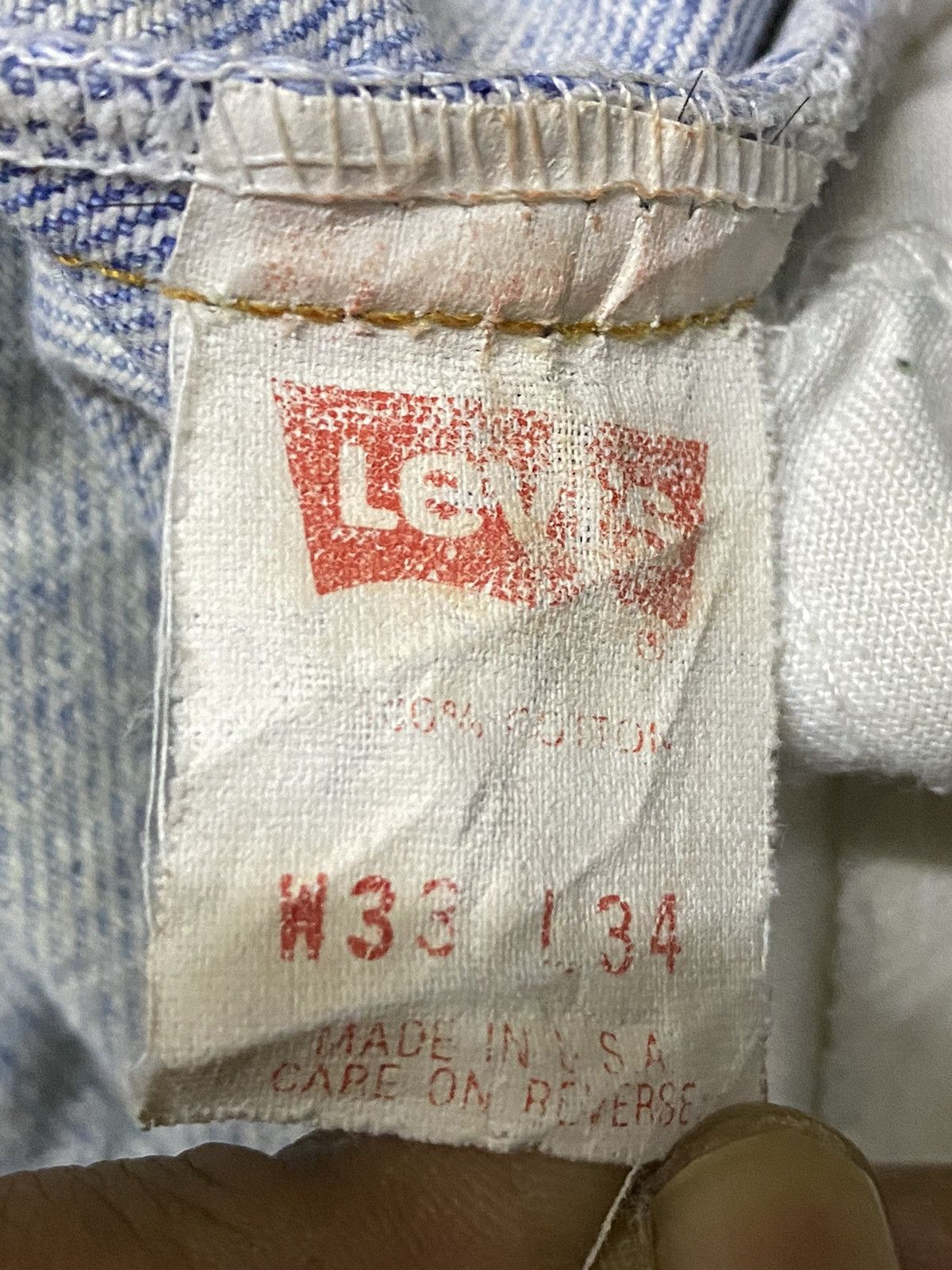 Levi's Vintage Clothing Vintage Levis 80s Faded Wash Distressed Style Loose Jeans Size US 32 / EU 48 - 11 Thumbnail