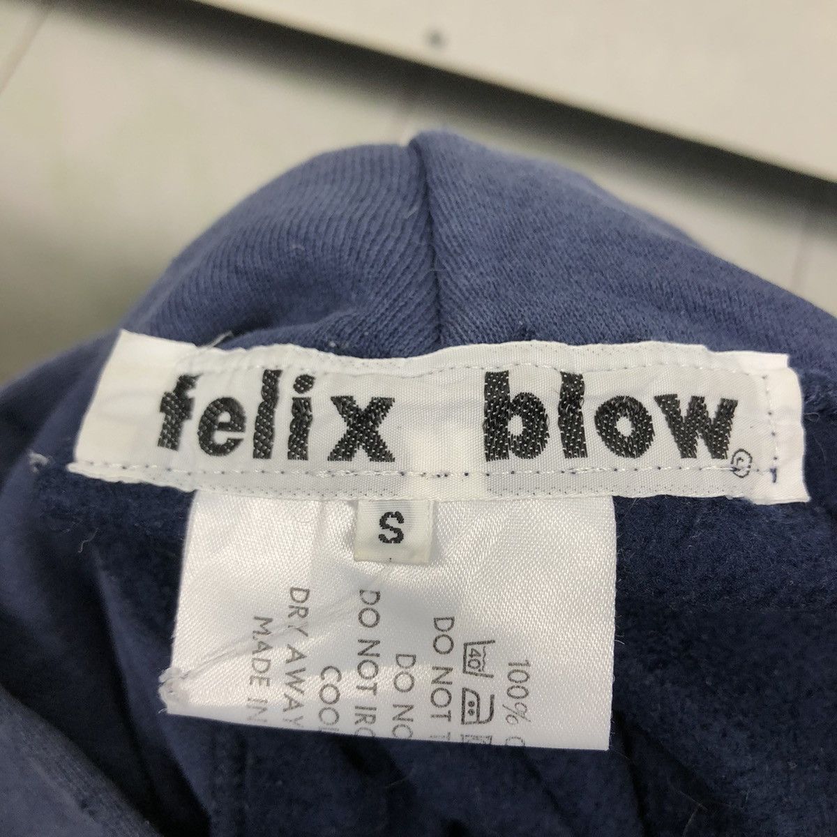 Japanese Brand × Vintage 📌Distressed Rusty Design Felix Blow Made in England Hoodie Size US S / EU 44-46 / 1 - 17 Thumbnail