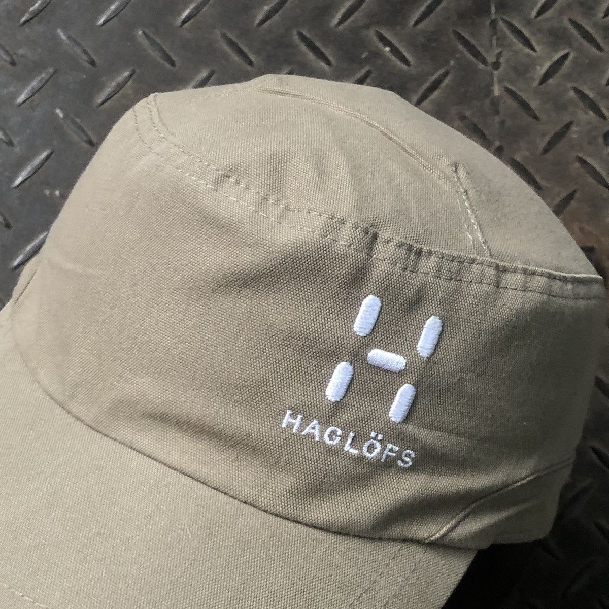 Haglofs Haglofs Cream Outdoor Hat Military Style Size ONE SIZE - 3 Thumbnail