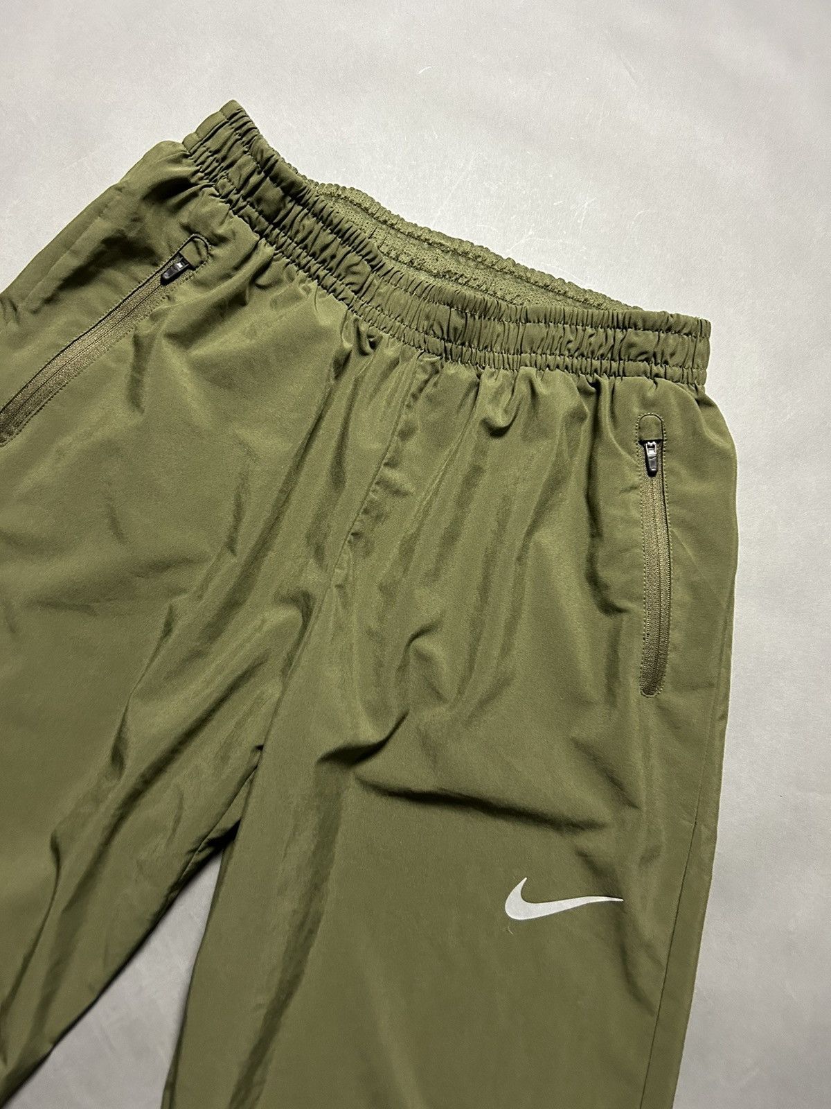 Nike × Vintage Nike vintage khaki track pants drill Y2K Size US 30 / EU 46 - 2 Thumbnail