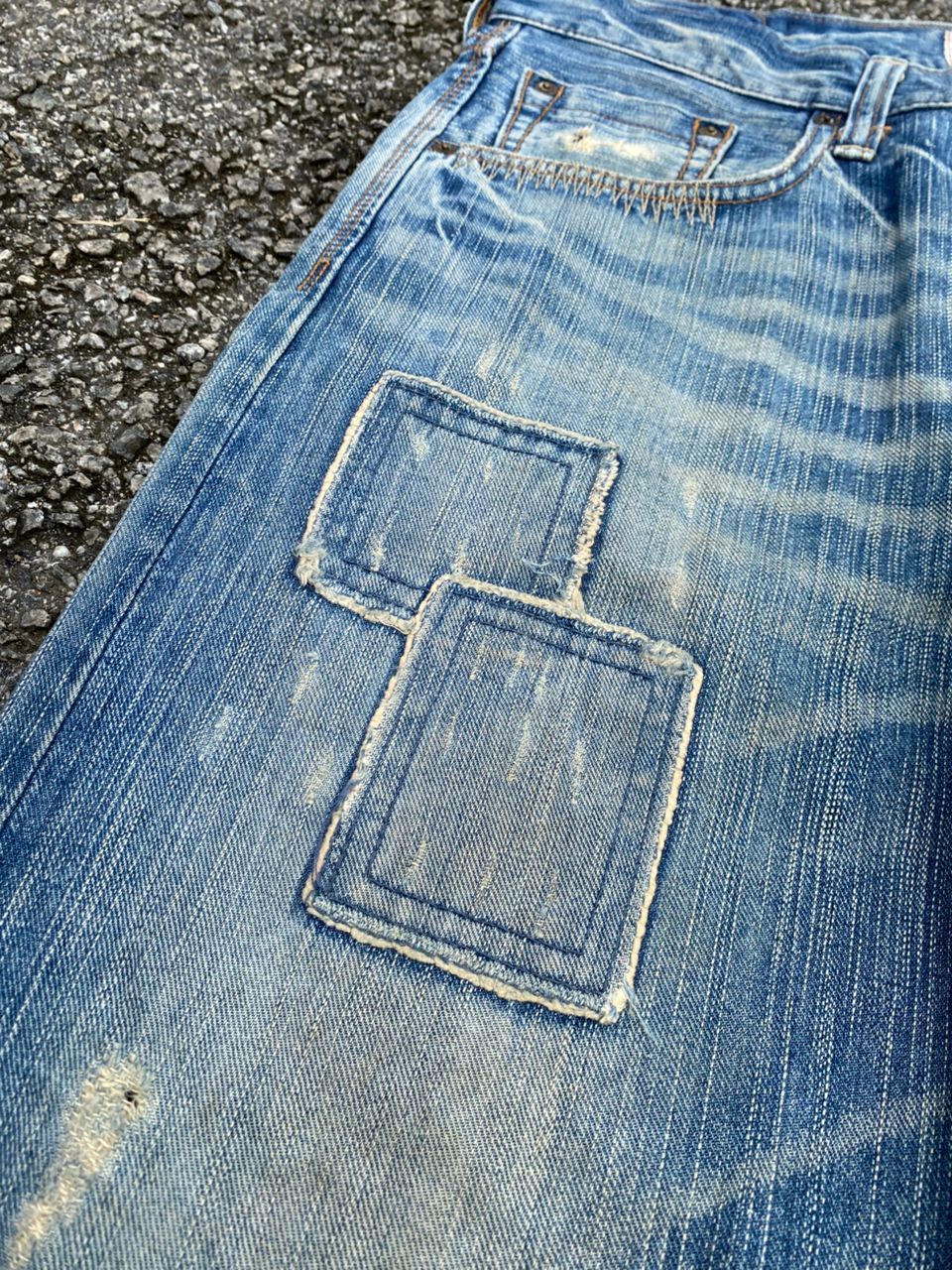 Edwin VINTAGE EDWIN EXCLUSIVE VINTAGE PATCHWORK DISTRESSED DENIM Size US 31 - 15 Thumbnail