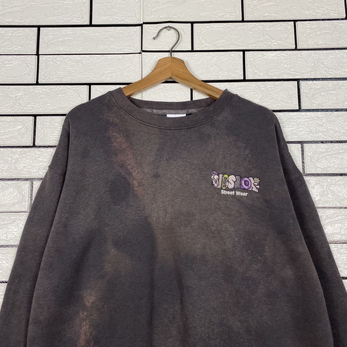 Japanese Brand Vintage Sweatshirt Vision Streetwear Sun Faded Big logo Size US M / EU 48-50 / 2 - 4 Thumbnail