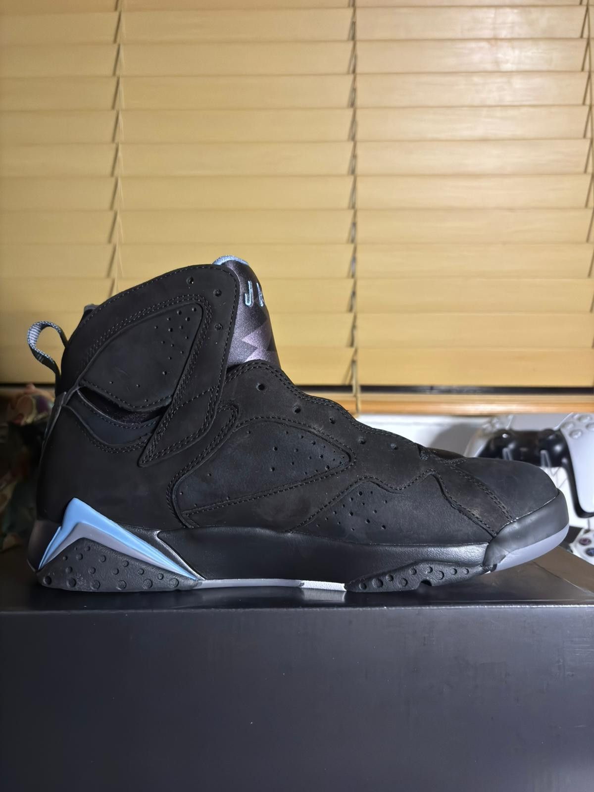 Jordan Brand Nike Air Jordan 7 Retro "Chambray" Size US 11 / EU 44 - 1 Thumbnail