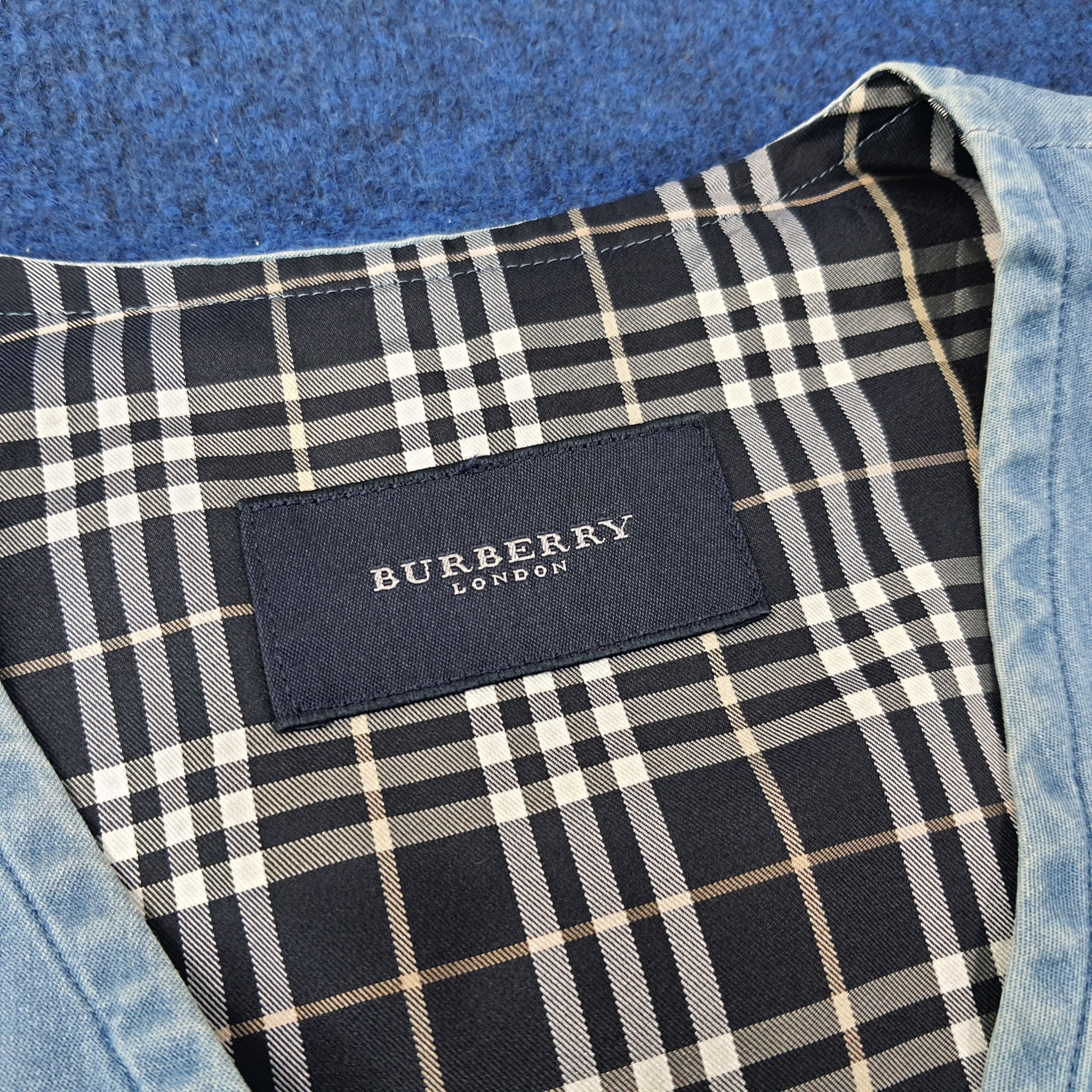 Burberry Vintage Burberry Denim Style Custom Logo Vests C259N49 Size US M / EU 48-50 / 2 - 4 Thumbnail
