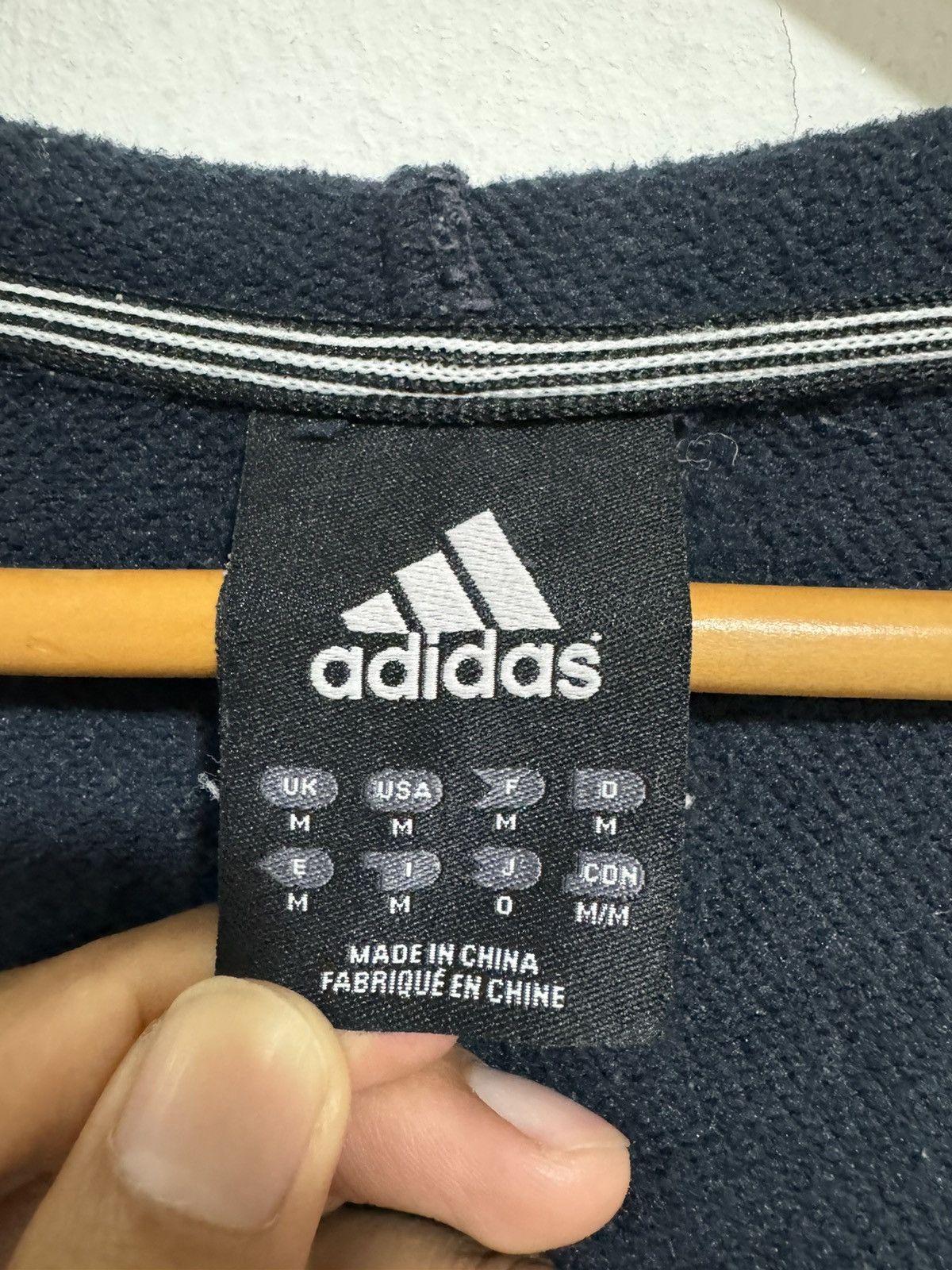 Adidas × Vintage Vintage Adidas Hooded Track Jacket Size US M / EU 48-50 / 2 - 7 Thumbnail